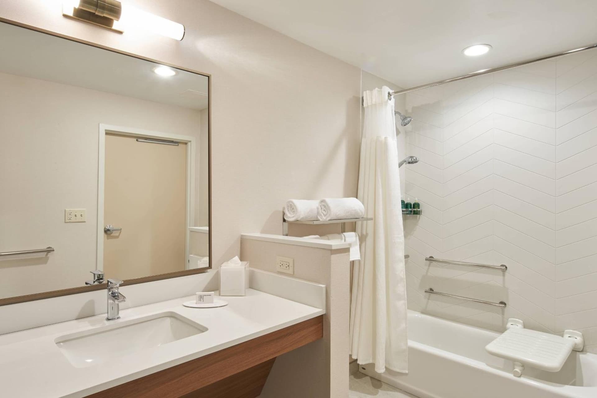 Fairfield Inn & Suites Vero Beach gallery photo in Vero Beach, FL — image 10
