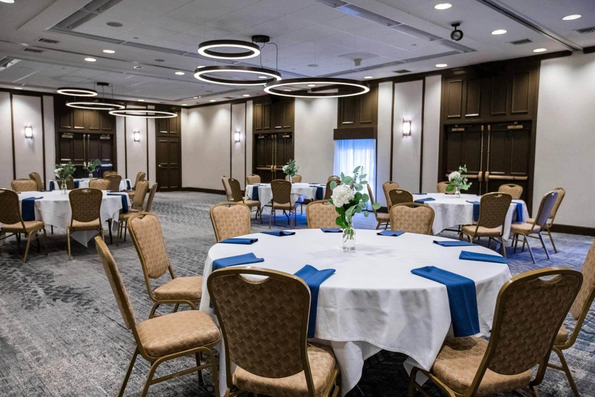 Delta Hotels by Marriott Burlington gallery photo in Burlington, VT — image 21