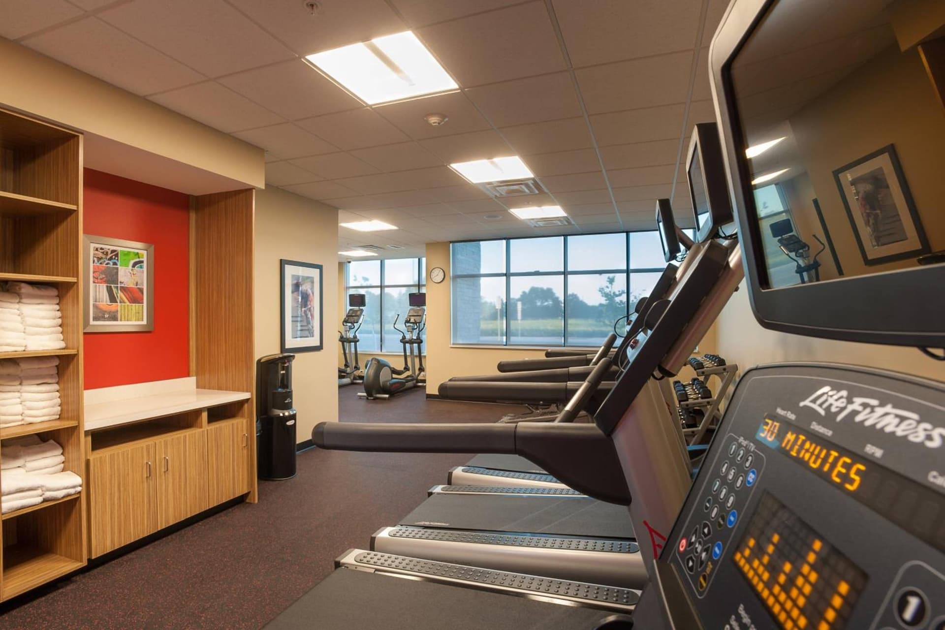TownePlace Suites by Marriott Minneapolis near Mall of America gallery photo in Bloomington, MN — image 21