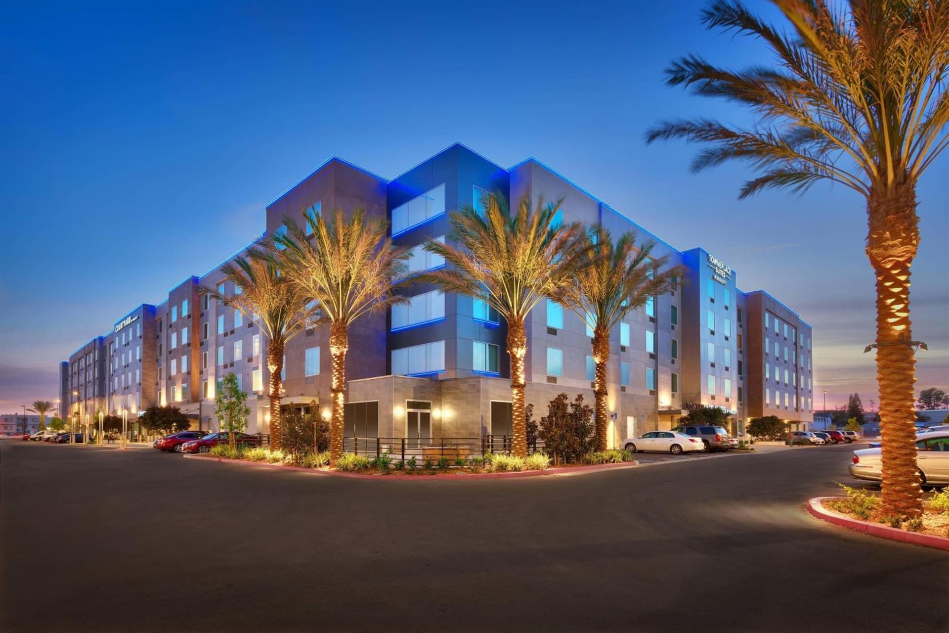 TownePlace Suites by Marriott Los Angeles LAX/Hawthorne featured exterior or lobby in Hawthorne, CA — similar hotel