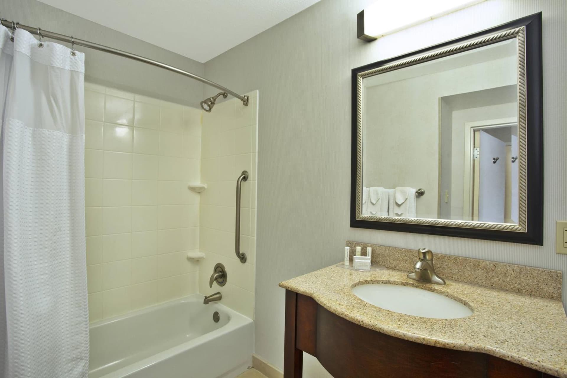 Courtyard by Marriott Gulfport Beachfront gallery photo in Gulfport, MS — image 21
