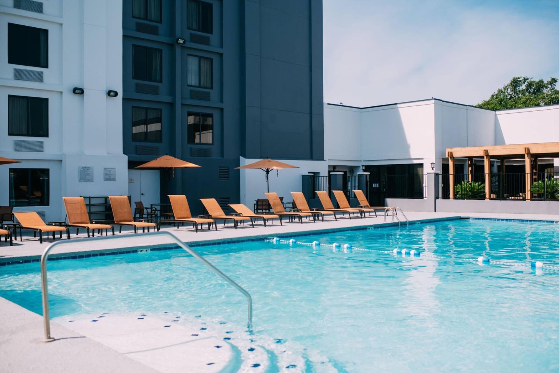 Courtyard by Marriott Gulfport Beachfront gallery photo in Gulfport, MS — image 4
