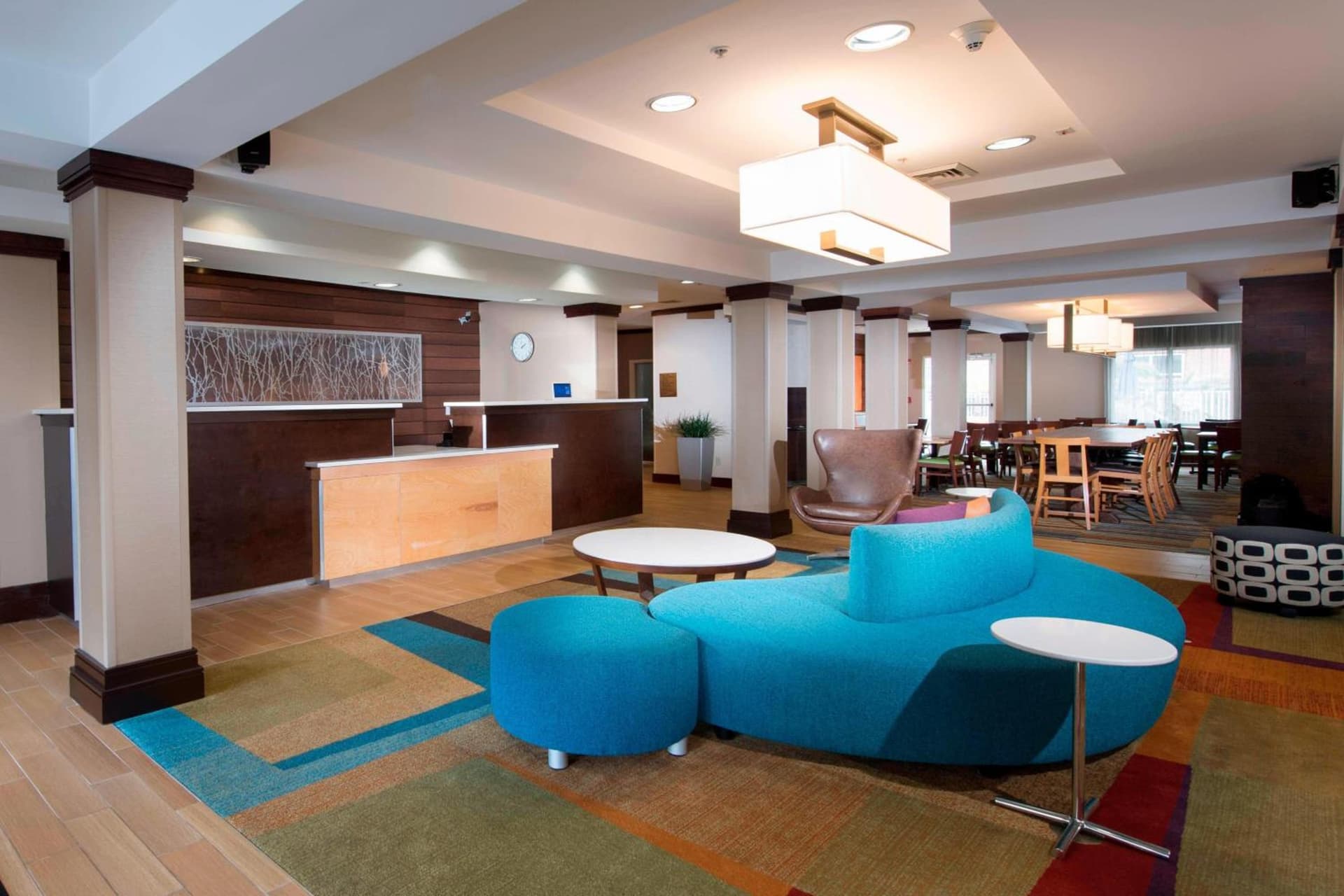 Fairfield Inn and Suites Charleston North/University Area interior in Charleston, SC — gallery photo 2