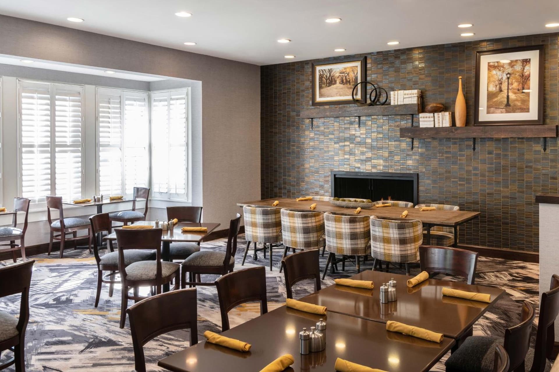 Sheraton Ann Arbor Hotel gallery photo in Ann Arbor, MI — image 54