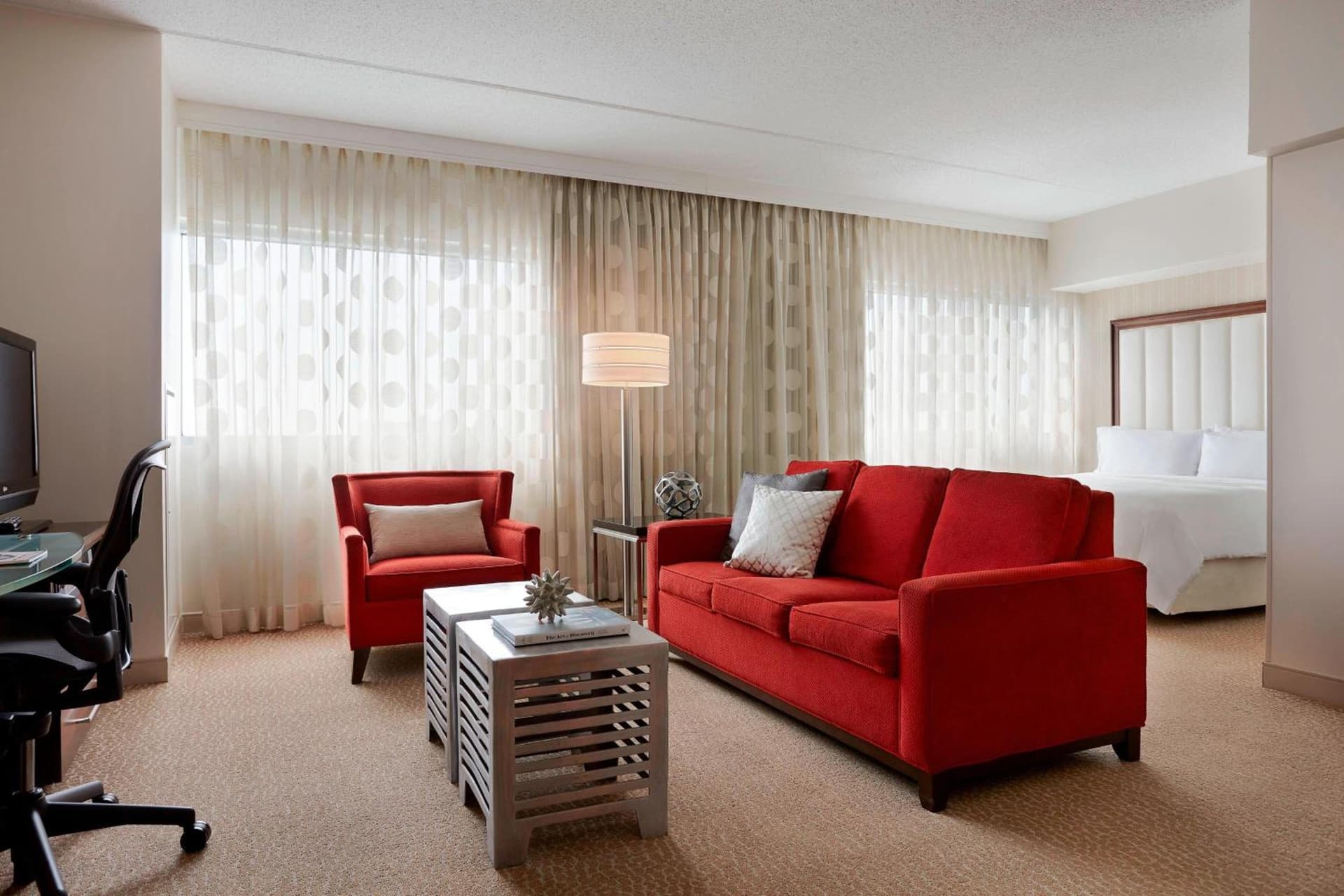 Renaissance Newark Airport Hotel gallery photo in Elizabeth, NJ — image 10
