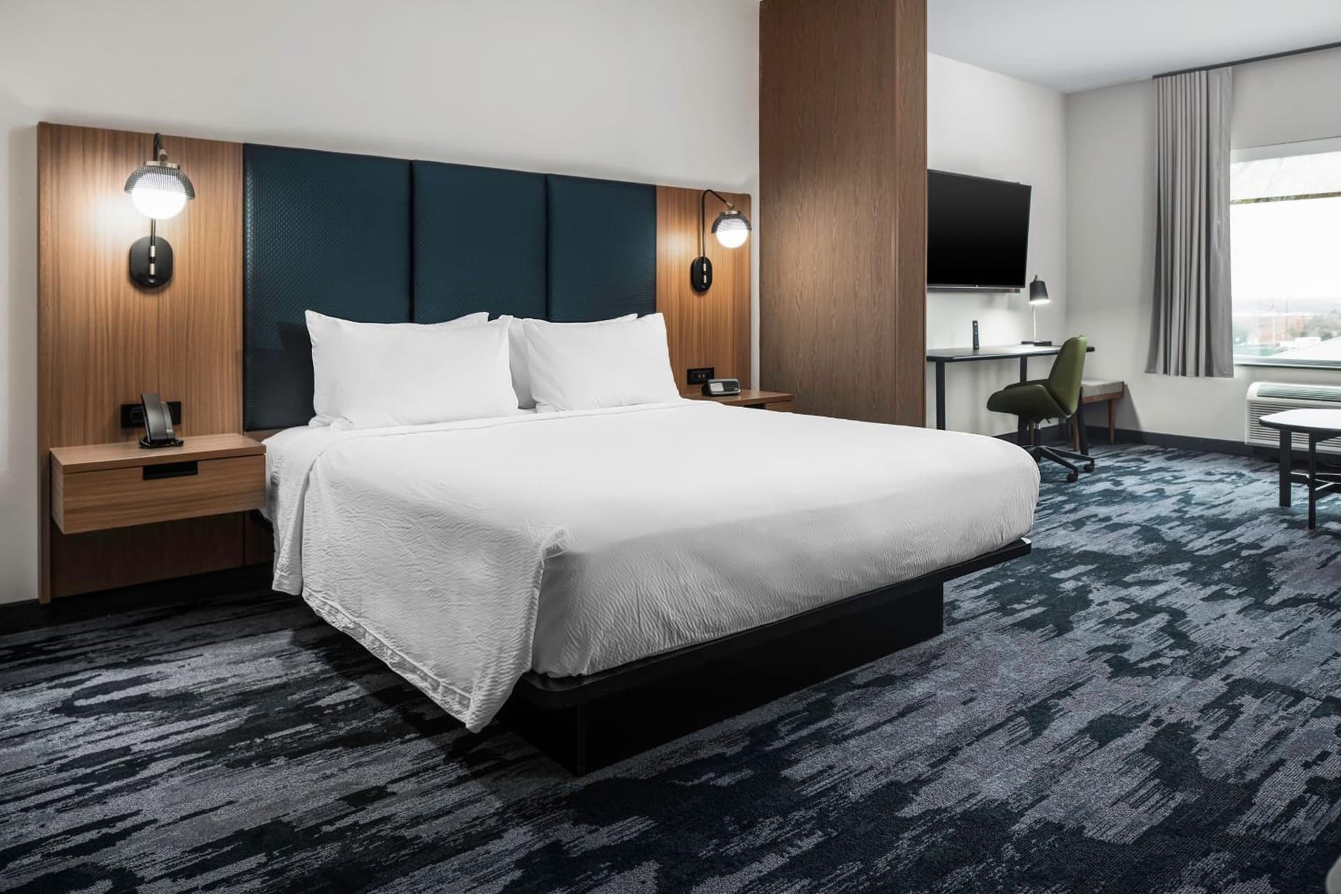 Fairfield by Marriott Inn & Suites Dallas McKinney interior in McKinney, TX — gallery photo 2