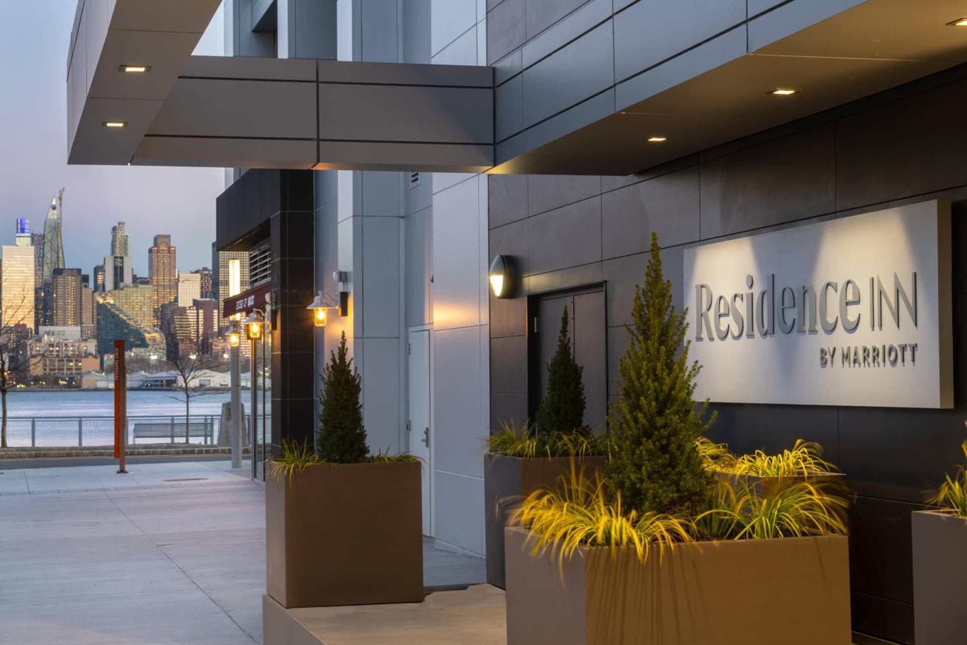 Residence Inn by Marriott Weehawken property views in Weehawken — gallery photo 3