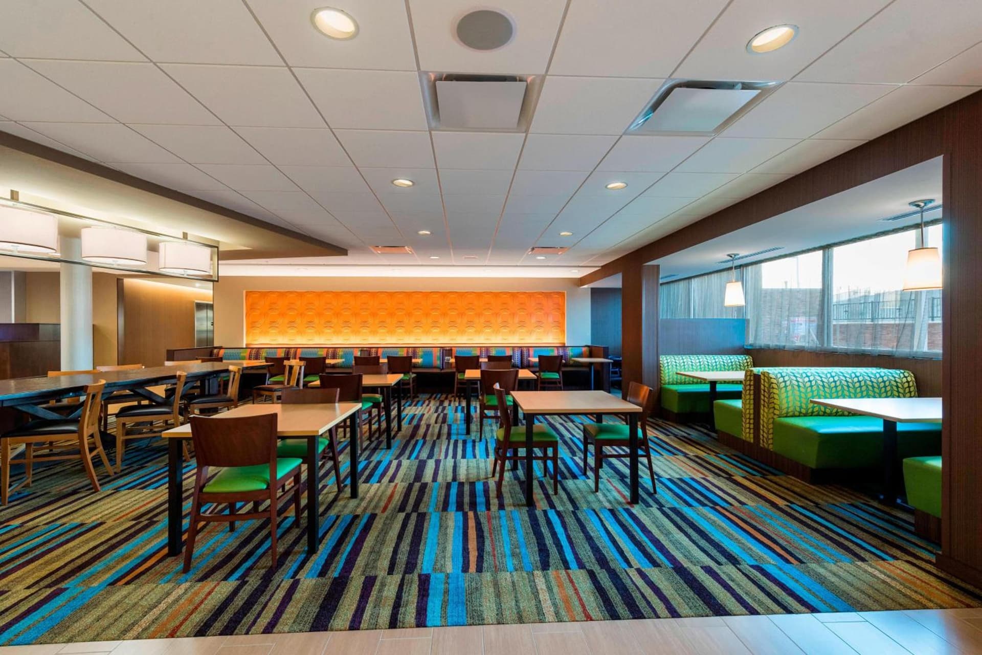 Fairfield by Marriott Inn & Suites Palm Desert Coachella Valley gallery photo in Palm Desert, CA — image 17