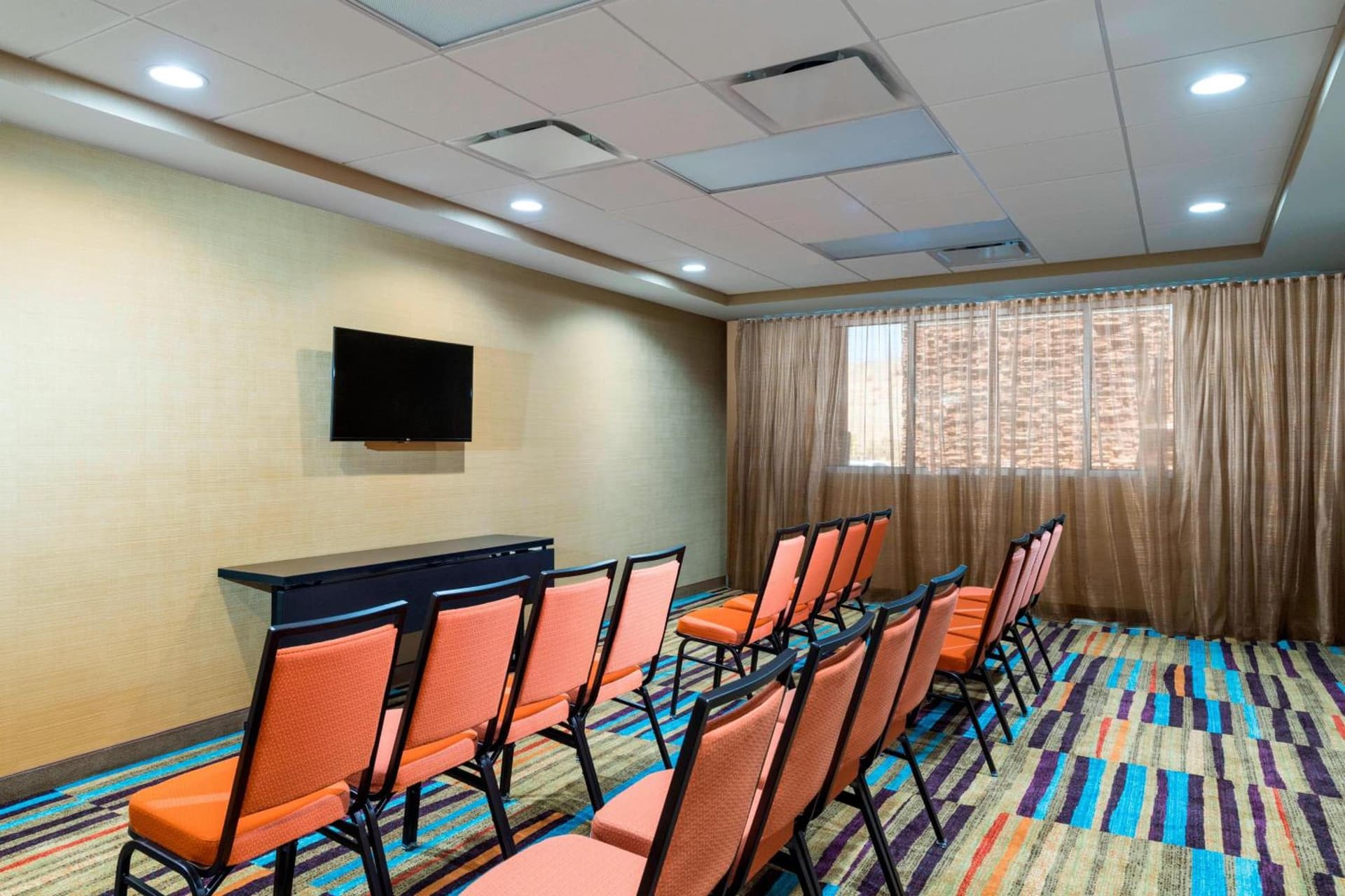 Fairfield by Marriott Inn & Suites Palm Desert Coachella Valley gallery photo in Palm Desert, CA — image 15
