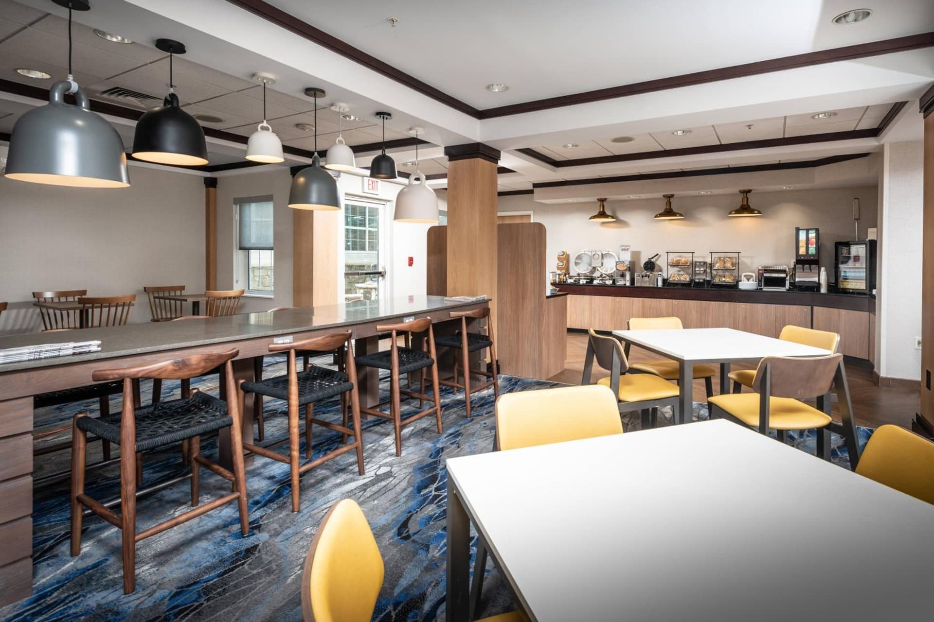 Fairfield Inn and Suites by Marriott New Bedford interior in New Bedford, MA — gallery photo 2