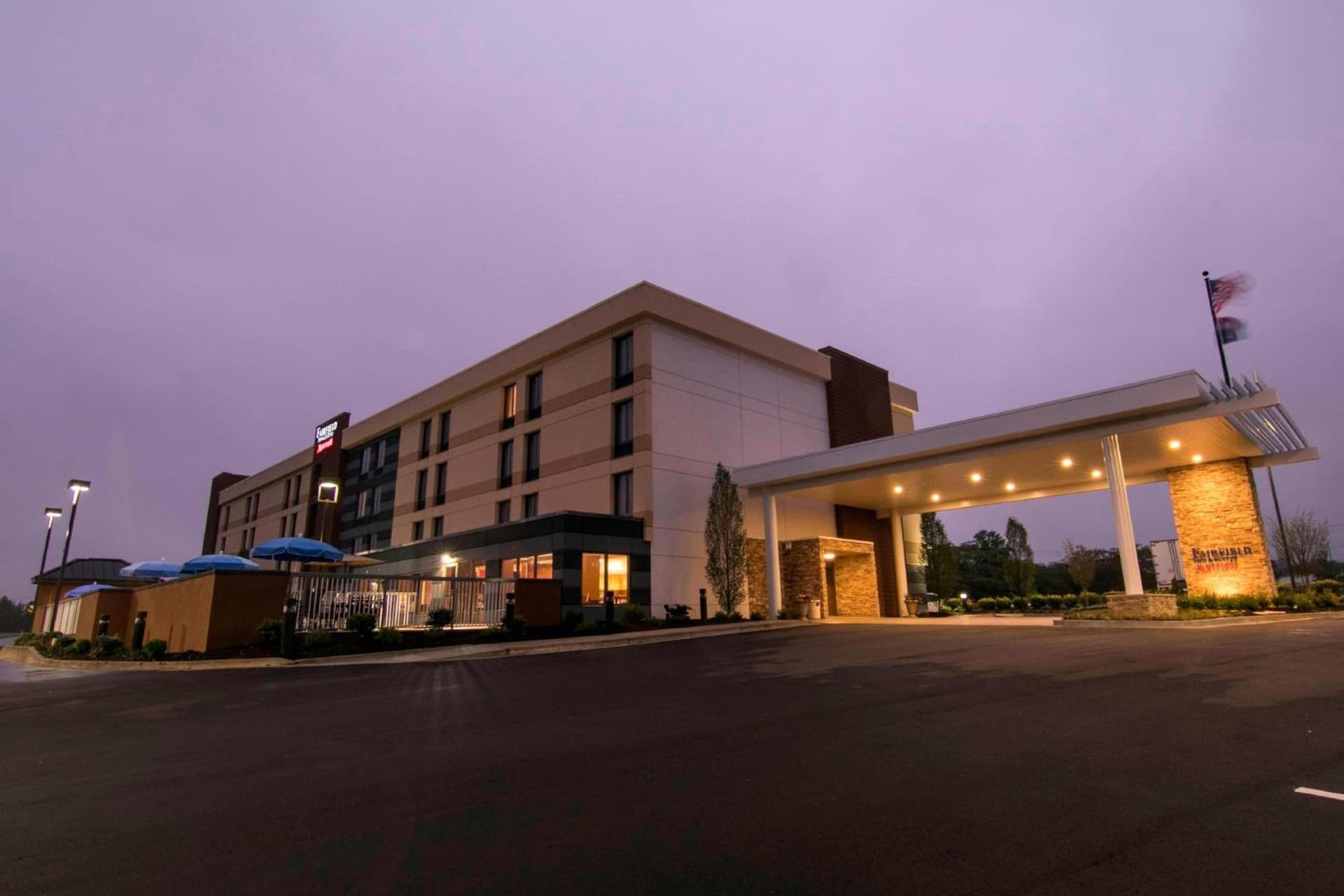 Fairfield Inn & Suites by Marriott Greenville Simpsonville interior in Simpsonville, SC — gallery photo 2
