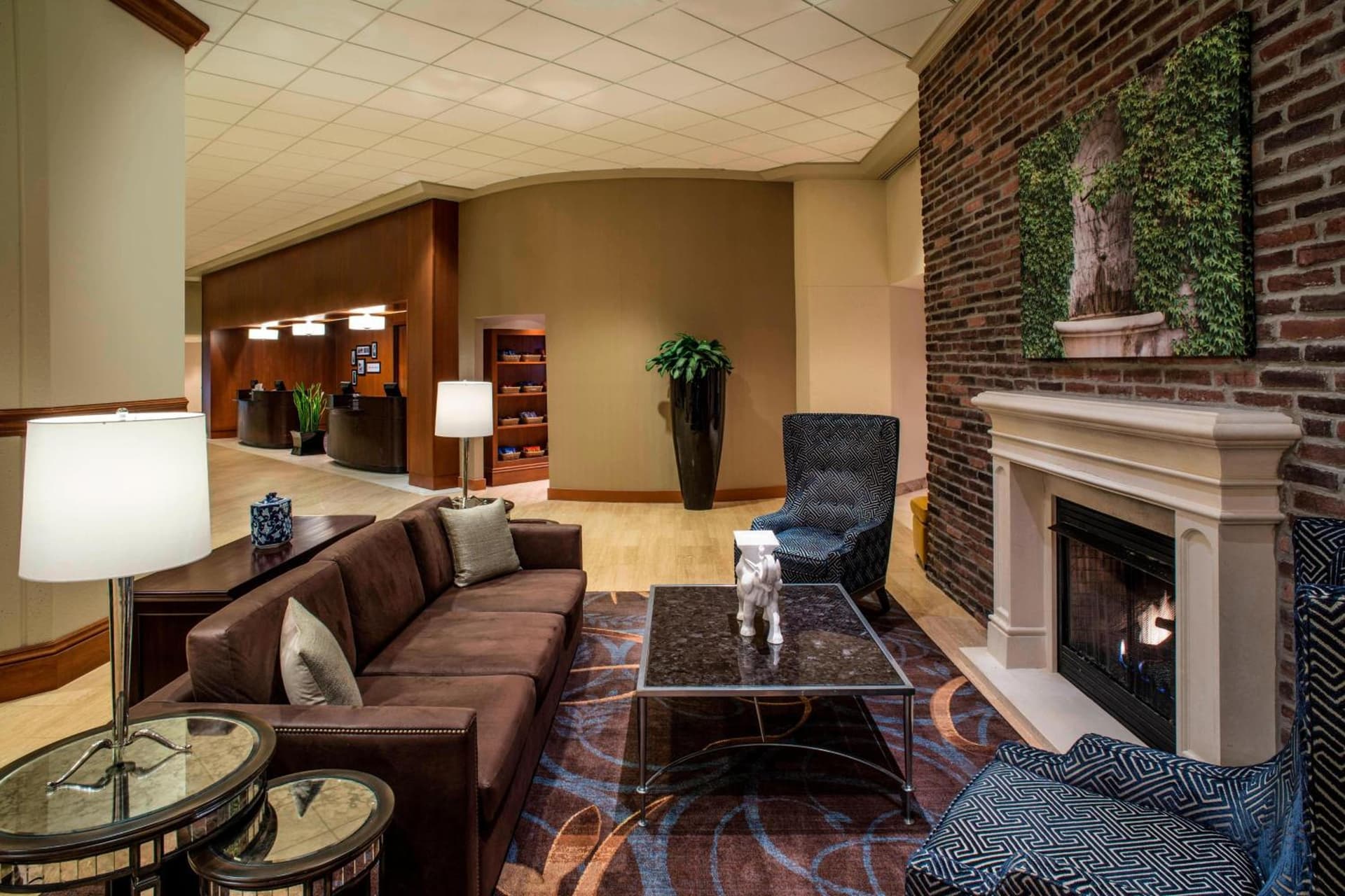 The Plaza Hotel Columbus at Capitol Square property views in Columbus, OH — gallery photo 3