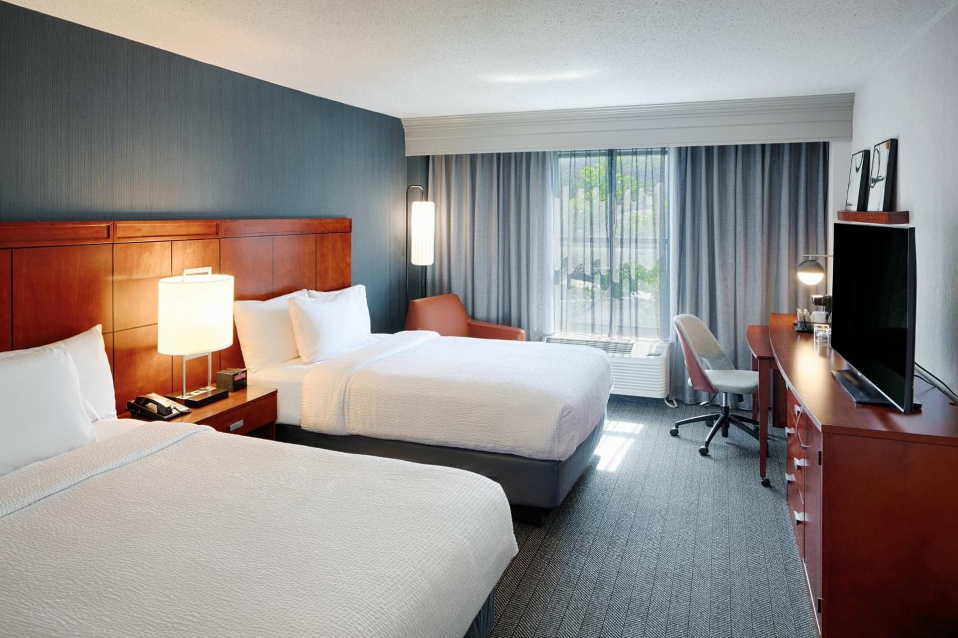 Courtyard by Marriott Springfield Downtown gallery photo in Springfield, OH — image 10
