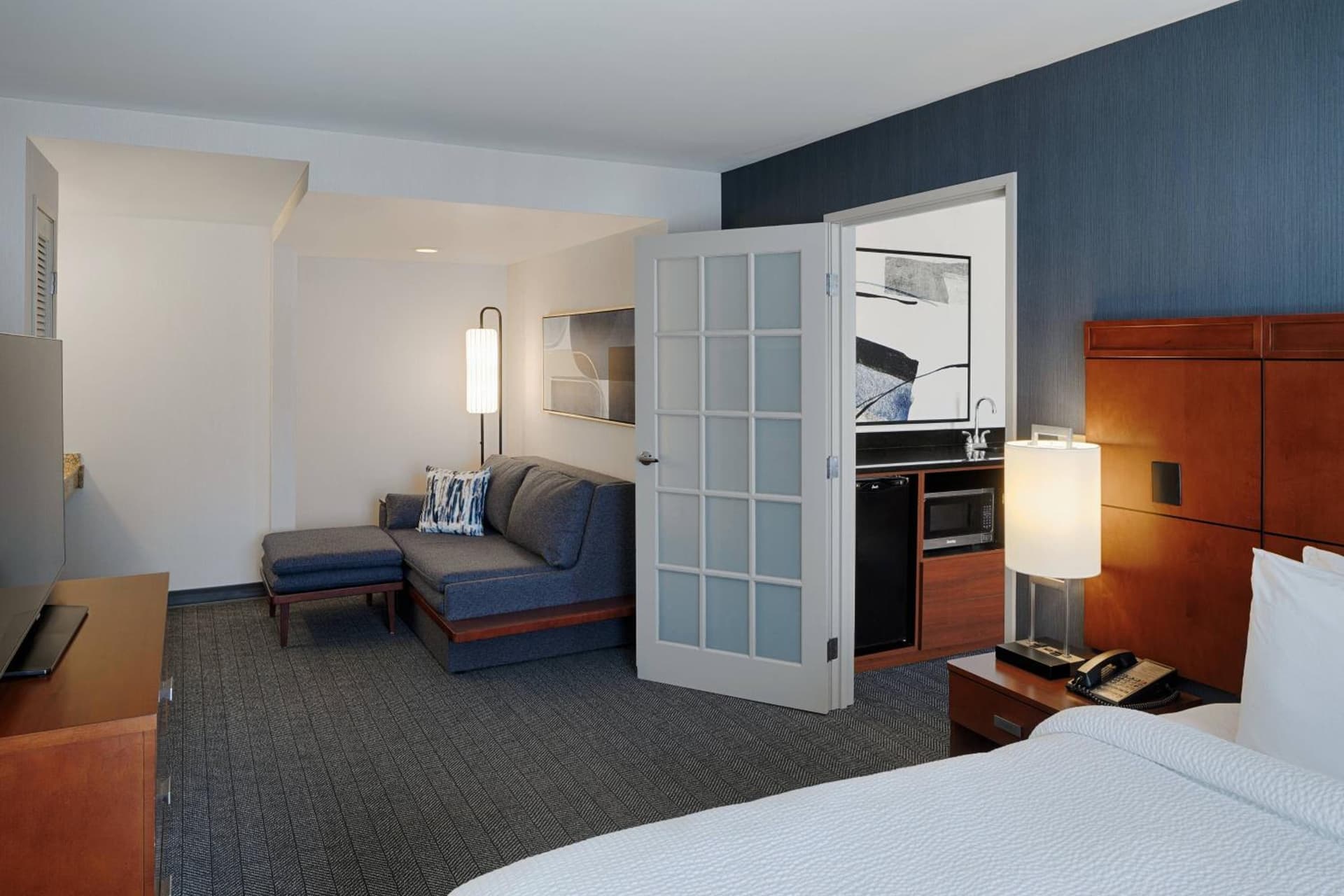 Courtyard by Marriott Springfield Downtown gallery photo in Springfield, OH — image 14
