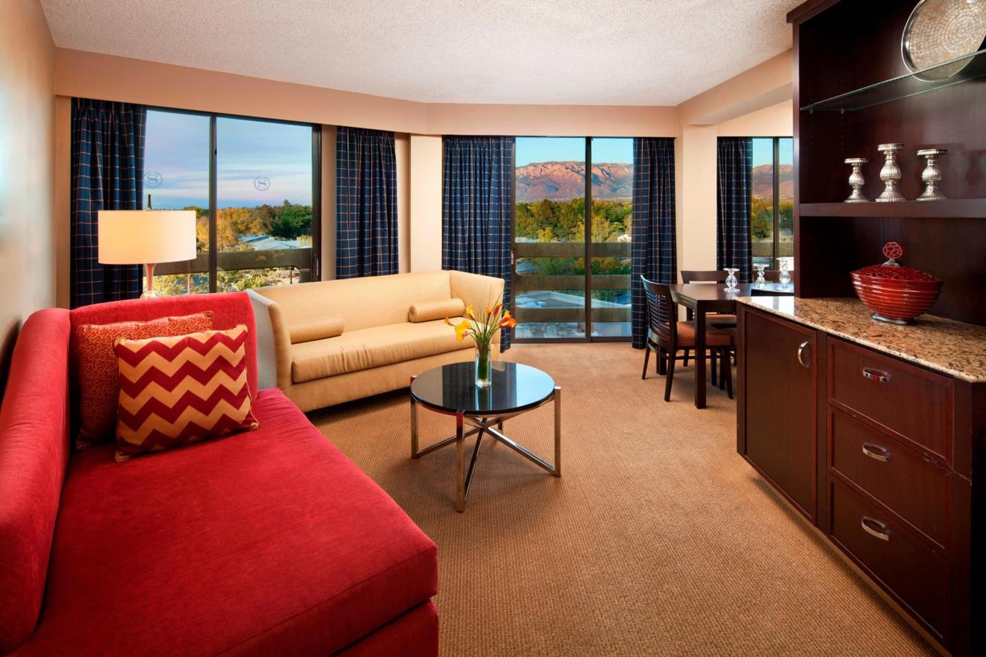 Sheraton Albuquerque Uptown by Marriott gallery photo in Albuquerque, NM — image 24