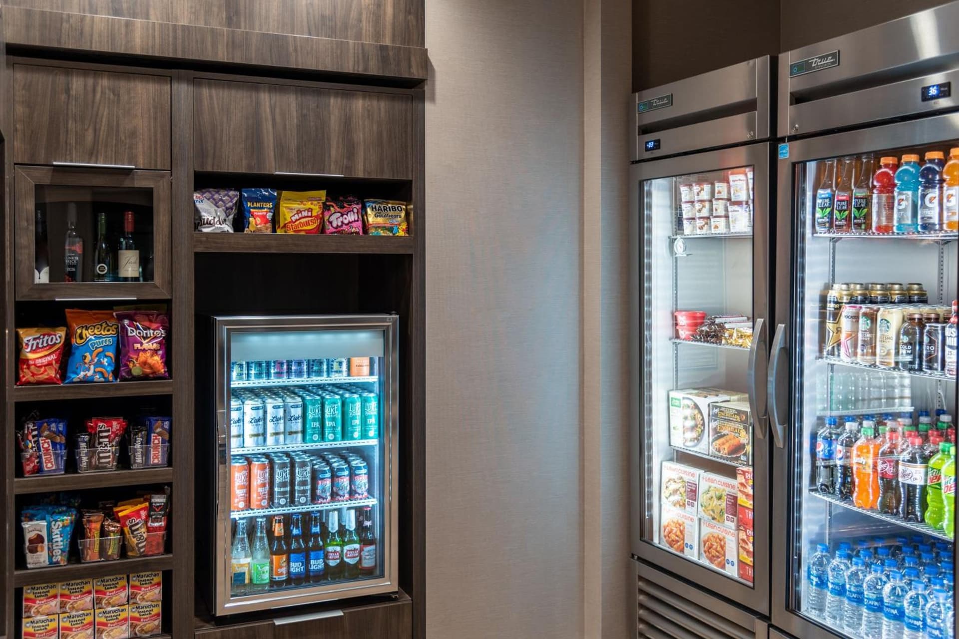 Residence Inn by Marriott Lancaster Palmdale interior in Lancaster, CA — gallery photo 2