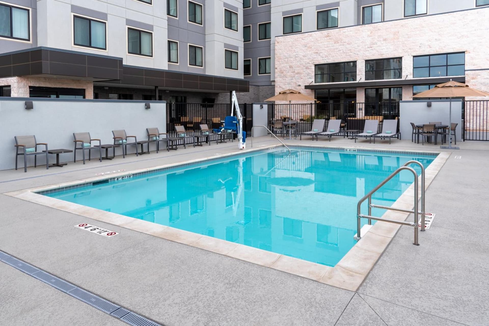 Residence Inn by Marriott Lancaster Palmdale gallery photo in Lancaster, CA — image 24