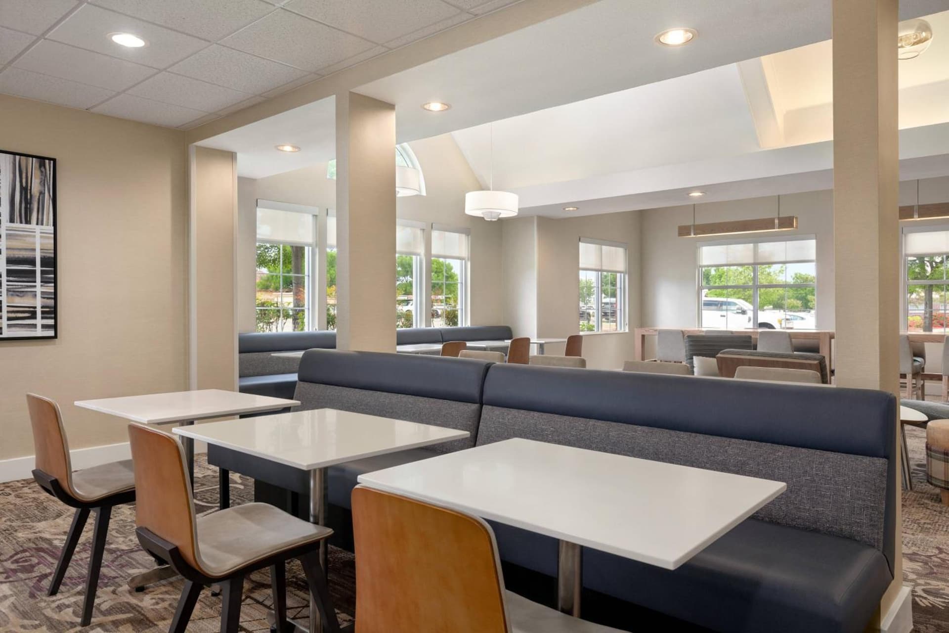 Residence Inn By Marriott Vacaville gallery photo in Vacaville, CA — image 15