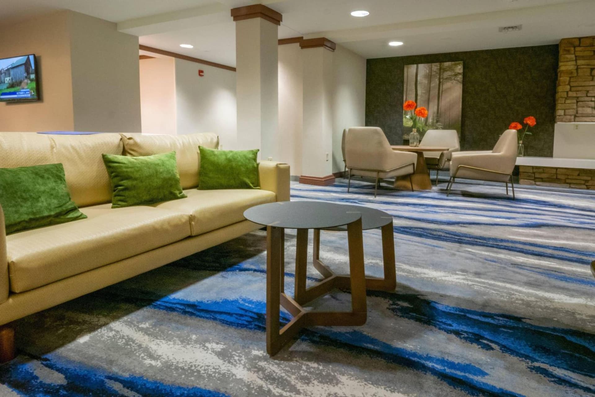 Fairfield Inn by Marriott Hazleton interior in Hazleton, PA — gallery photo 2