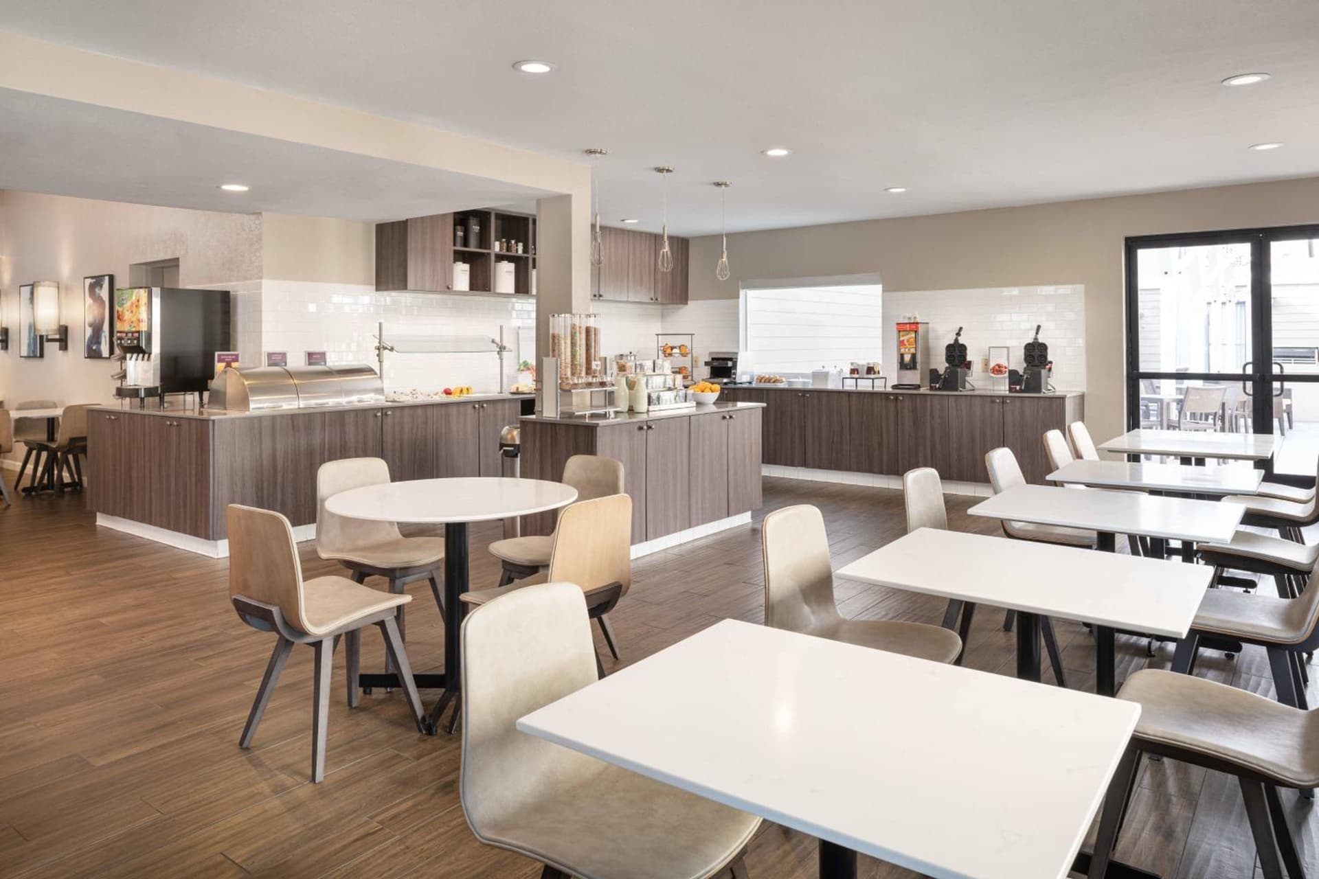 Residence Inn by Marriott Long Beach property views in Long Beach, CA — gallery photo 3