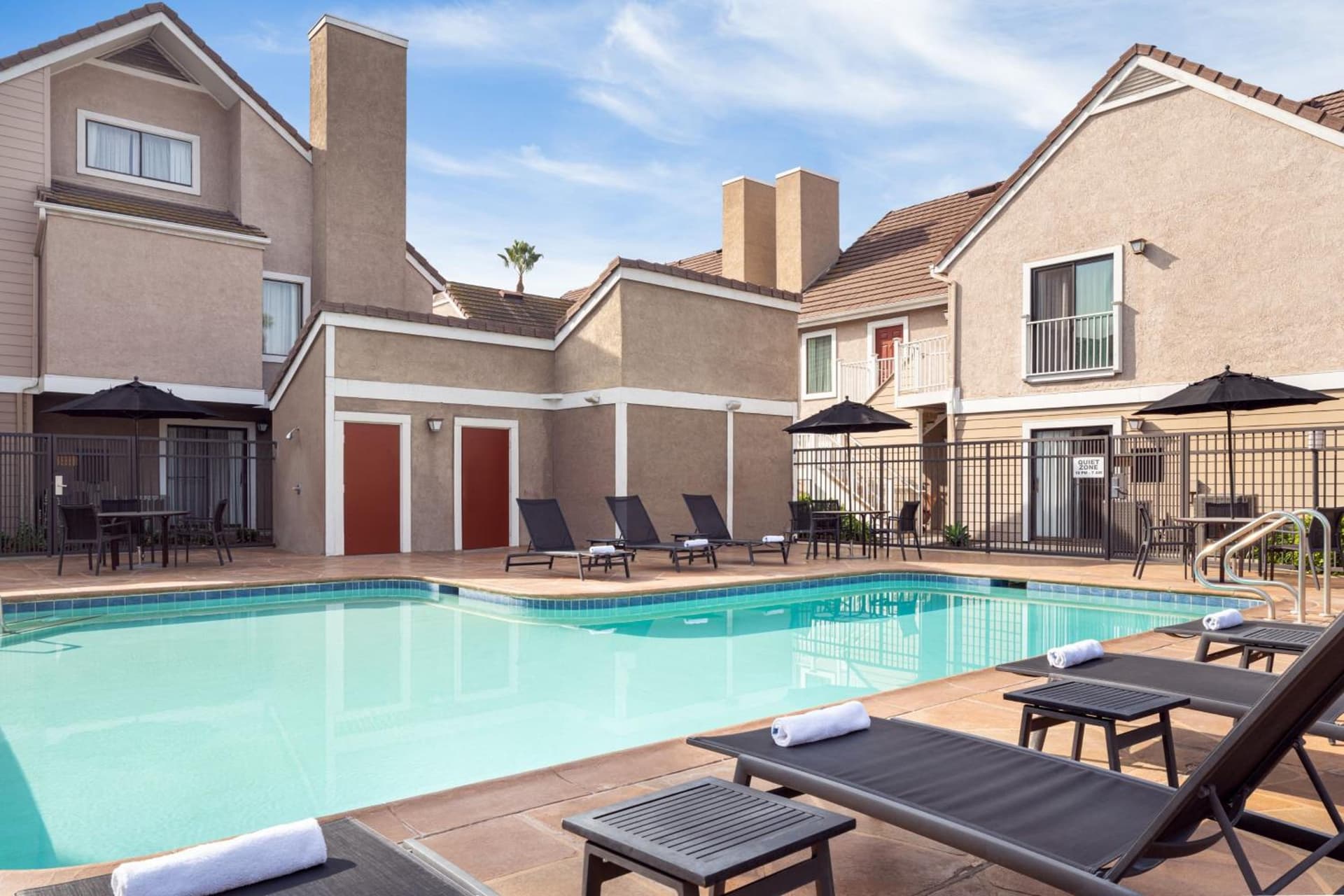 Residence Inn by Marriott Long Beach gallery photo in Long Beach, CA — image 13