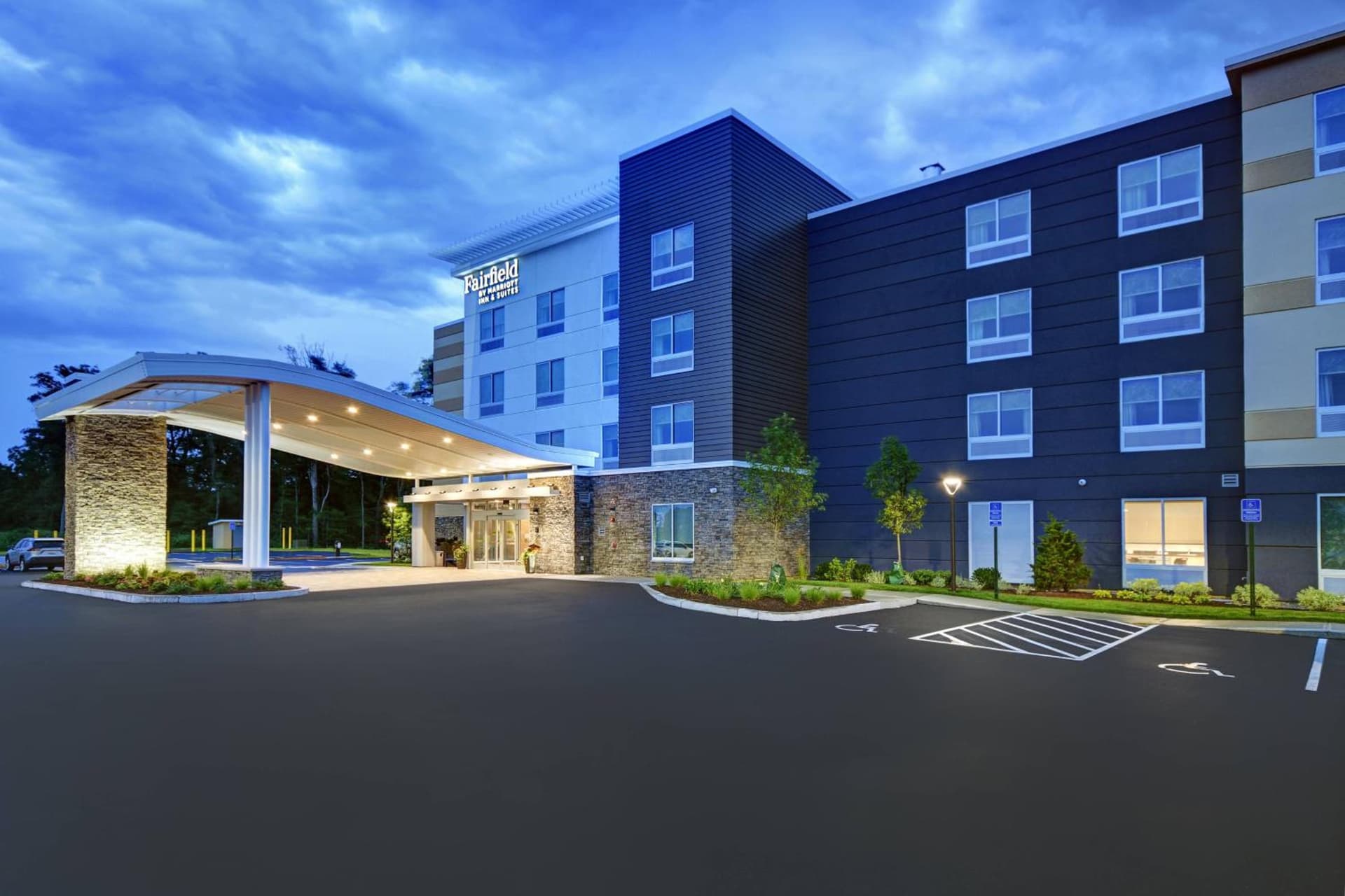 Fairfield by Marriott Inn & Suites Mansfield featured exterior or lobby in Mansfield, MA — similar hotel