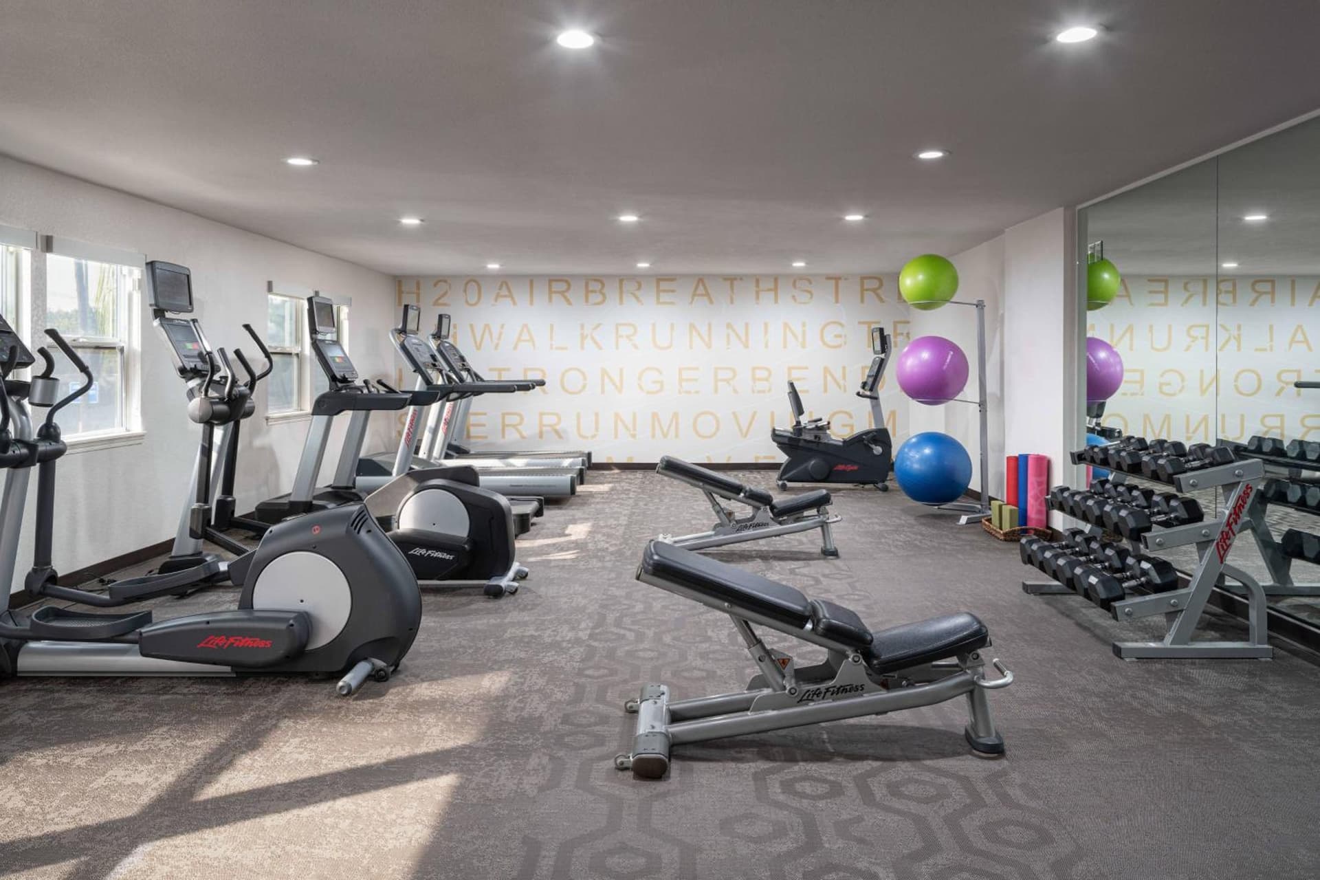Residence Inn by Marriott Long Beach gallery photo in Long Beach, CA — image 17