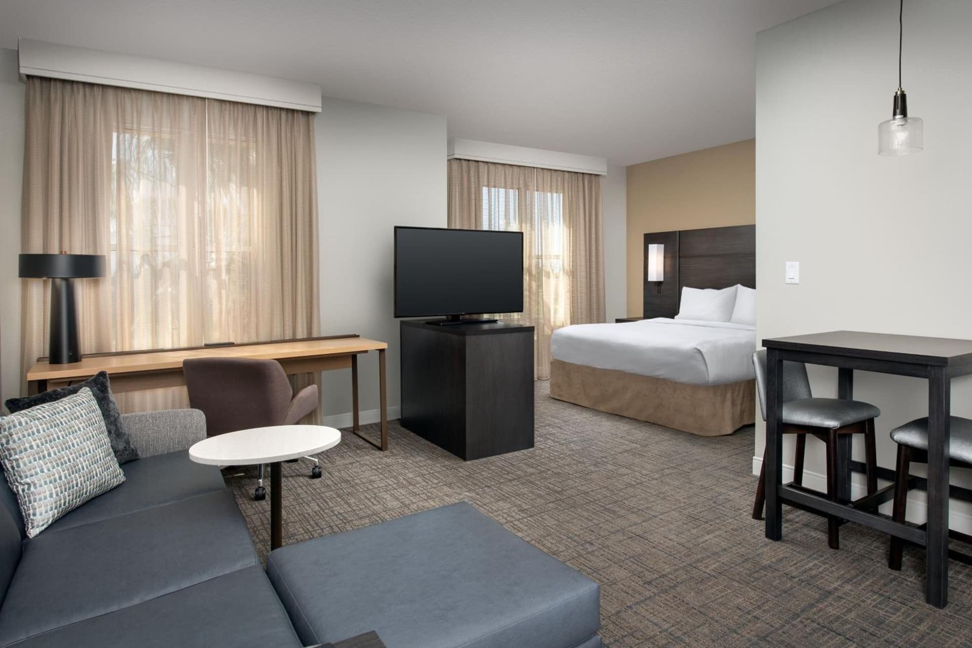 Residence Inn by Marriott Phoenix Airport property views in Phoenix, AZ — gallery photo 3