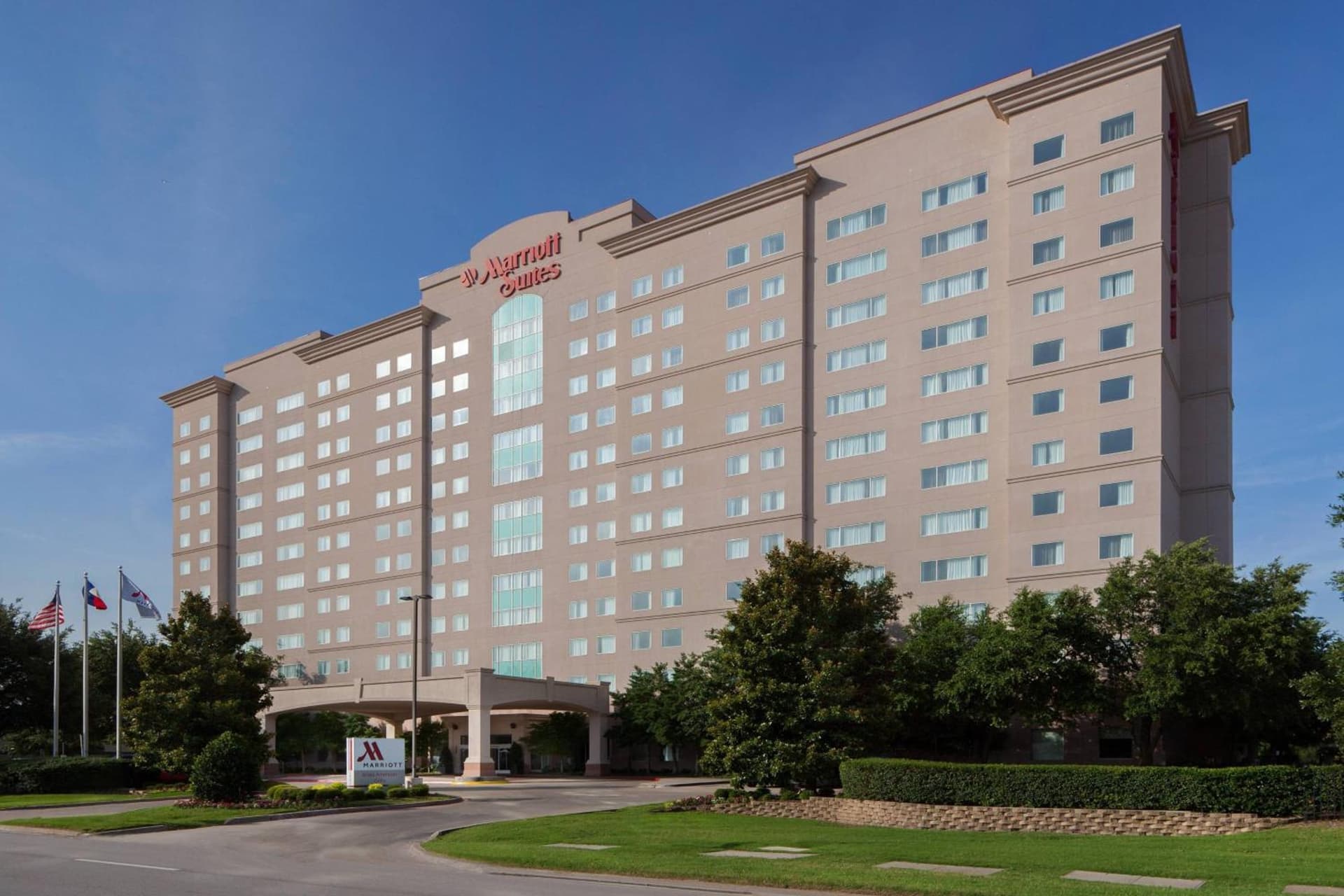 Dallas Marriott Suites Medical/Market Center interior in Dallas, TX — gallery photo 2