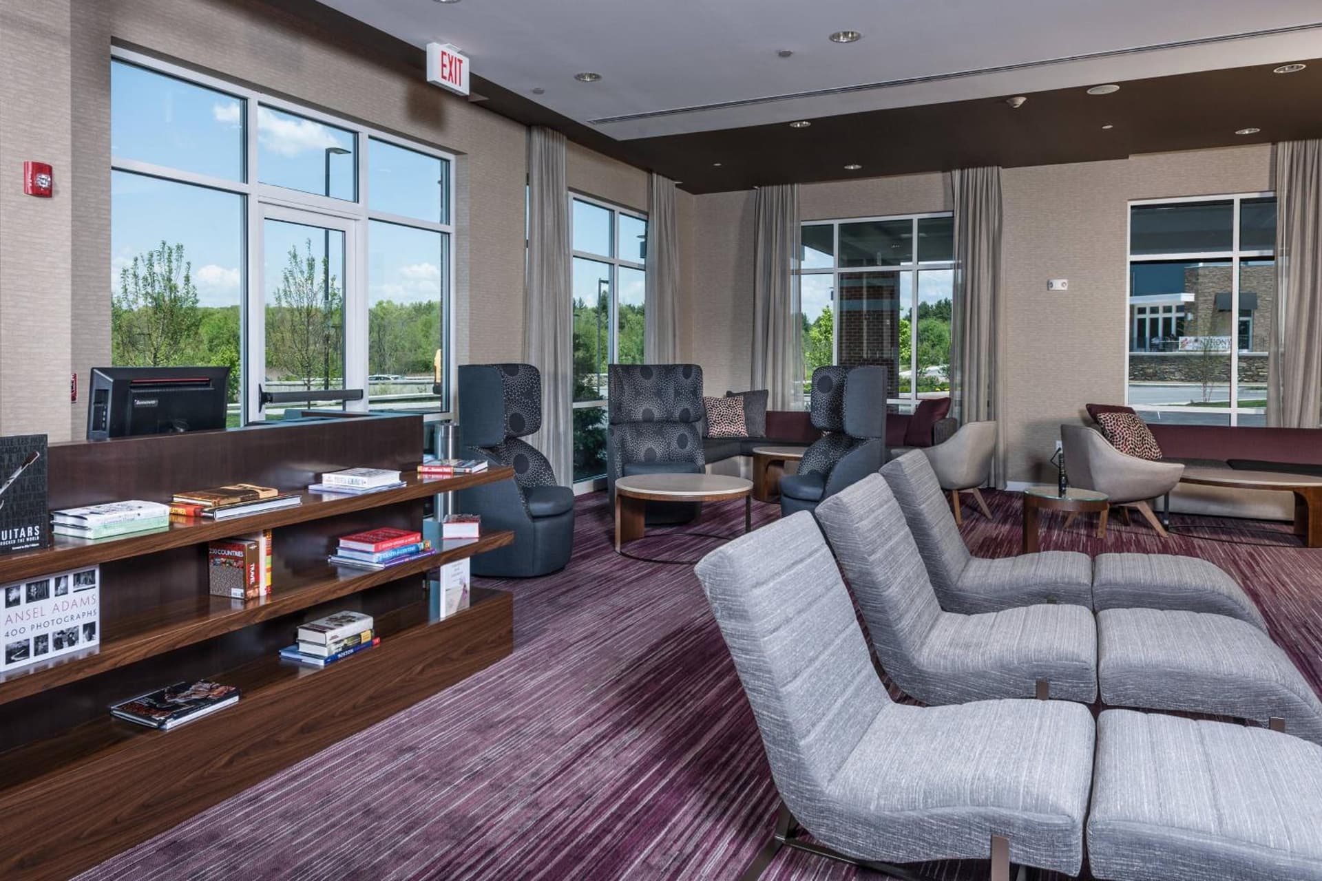 Courtyard by Marriott Boston Littleton gallery photo in Littleton, MA — image 4