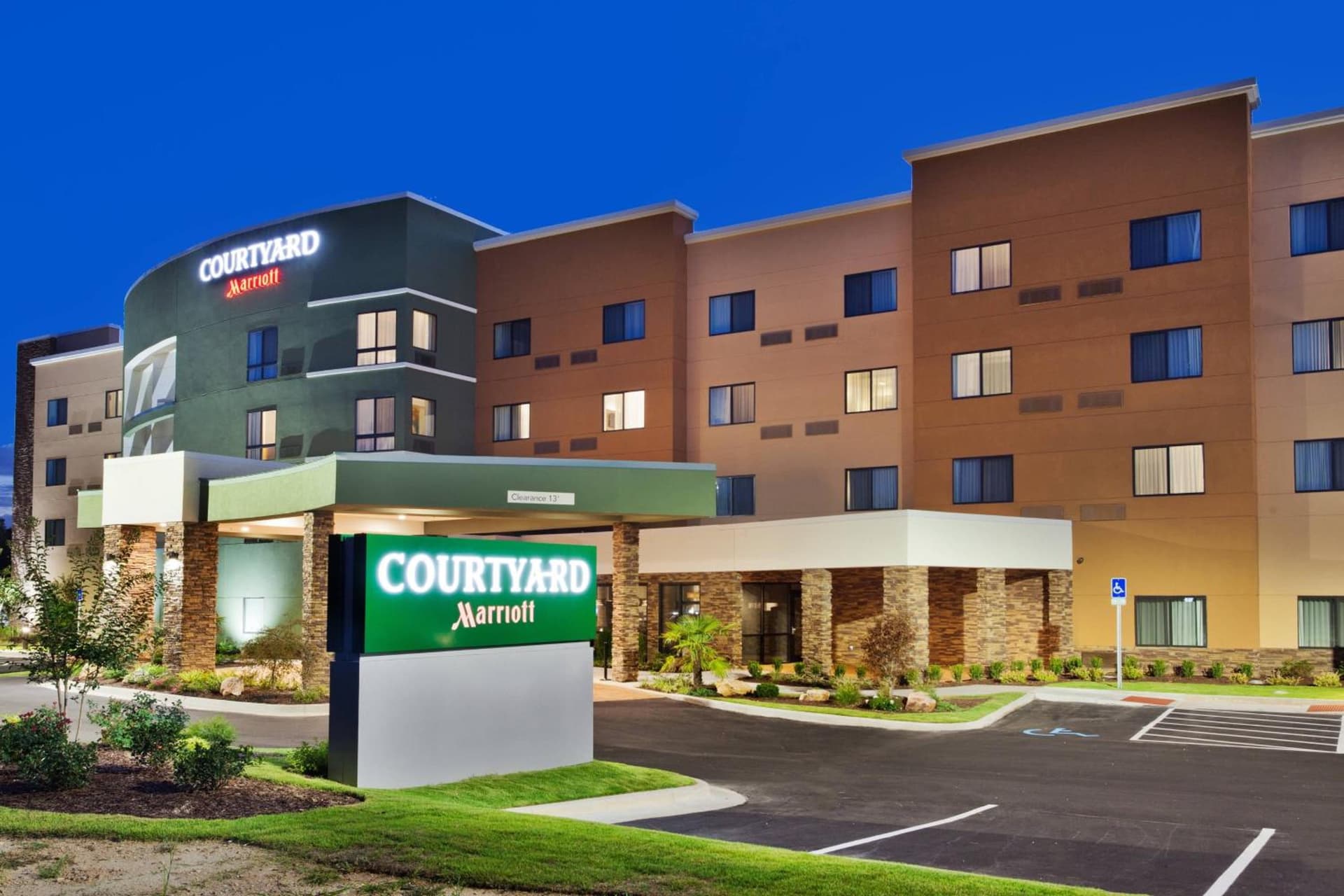 Courtyard by Marriott Auburn property views in Auburn, AL — gallery photo 3