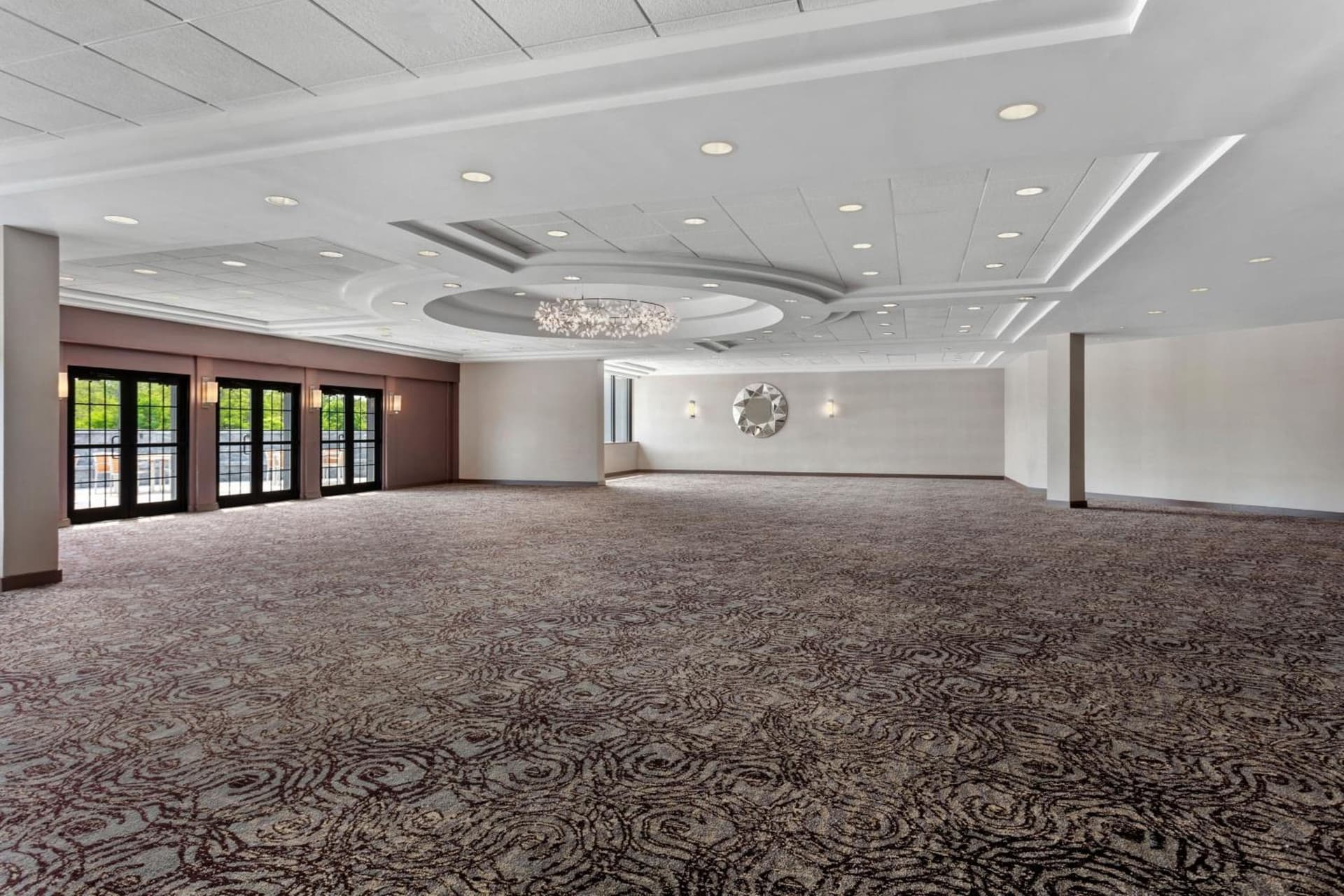 Delta Hotels by Marriott Somerset gallery photo in Somerset, NJ — image 14