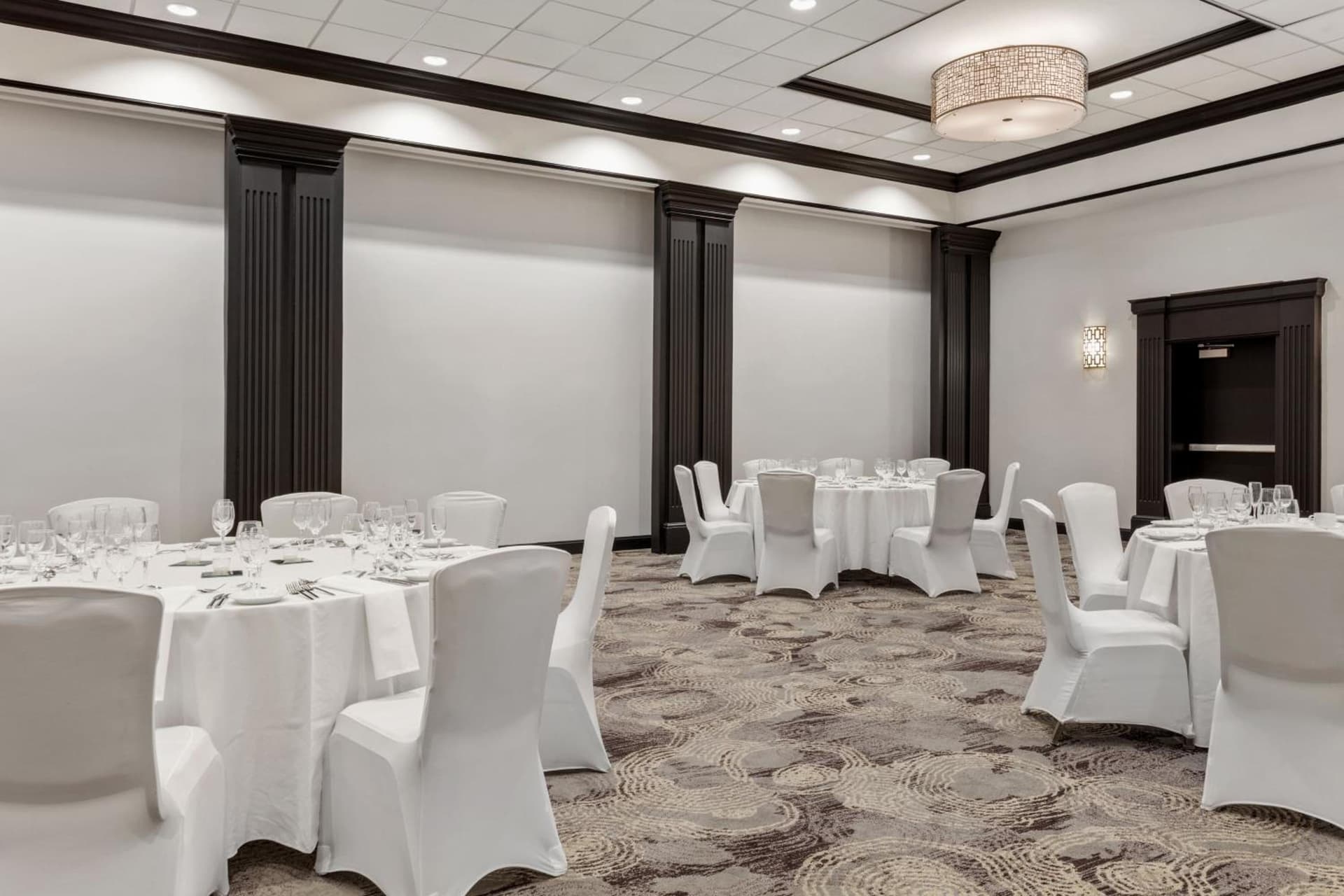 Delta Hotels by Marriott Somerset gallery photo in Somerset, NJ — image 7