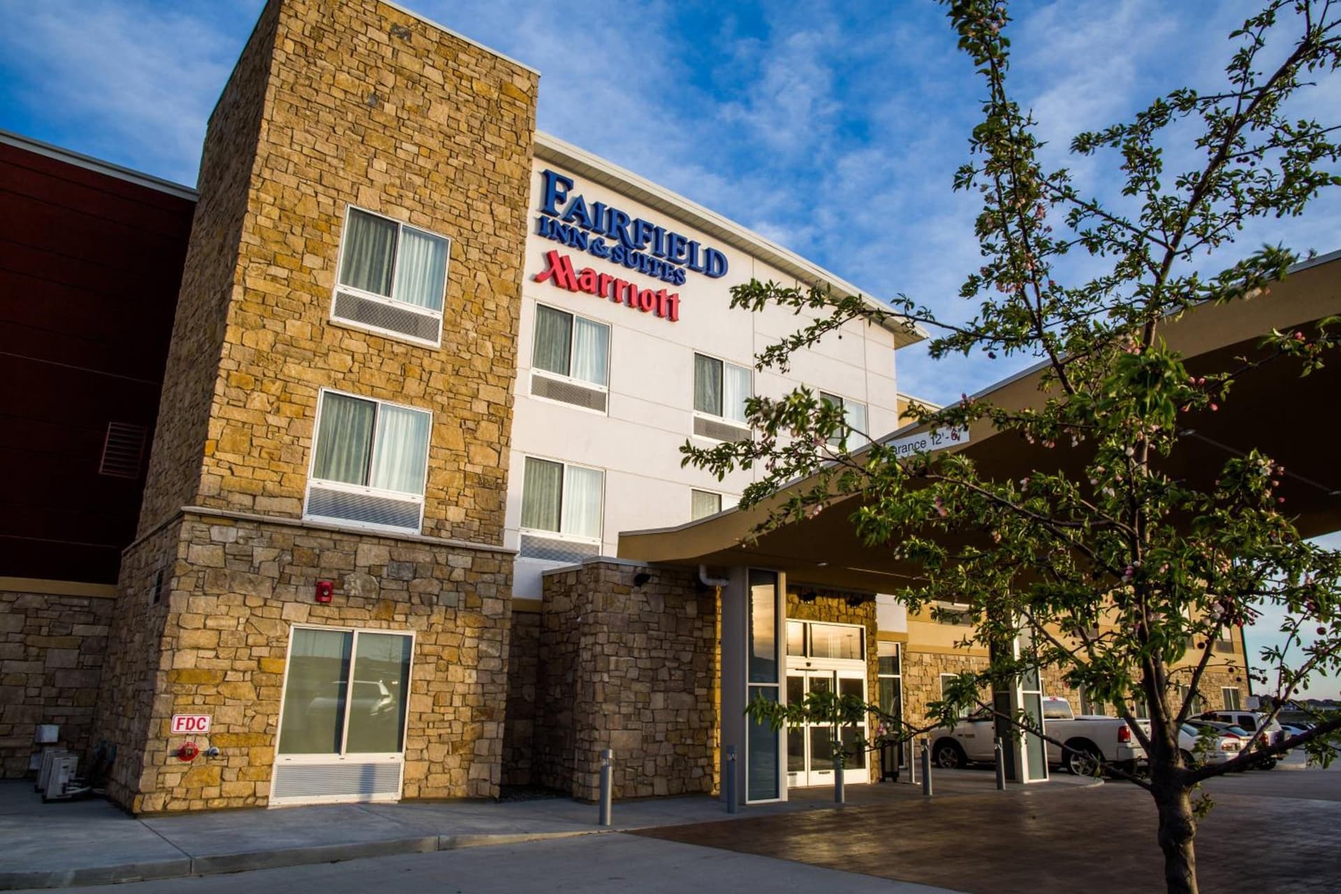 Fairfield Inn & Suites by Marriott Lincoln Southeast property views in Lincoln, NE — gallery photo 3