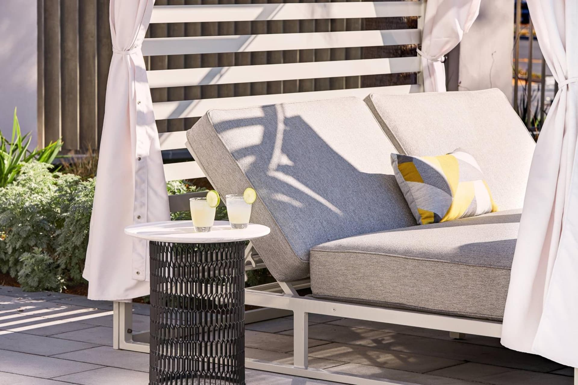 AC Hotel by Marriott Pleasanton gallery photo in Pleasanton, CA — image 12