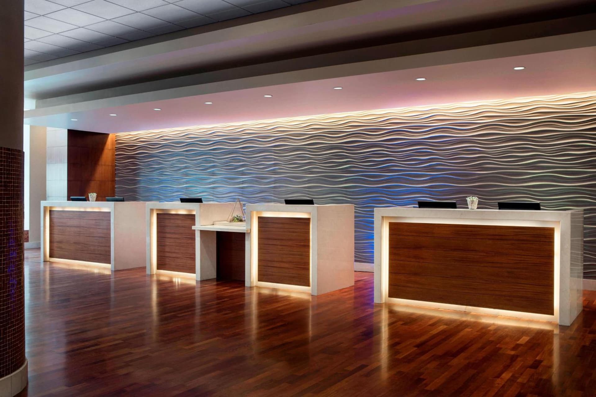 Oakland Marriott City Center property views in Oakland, CA — gallery photo 3