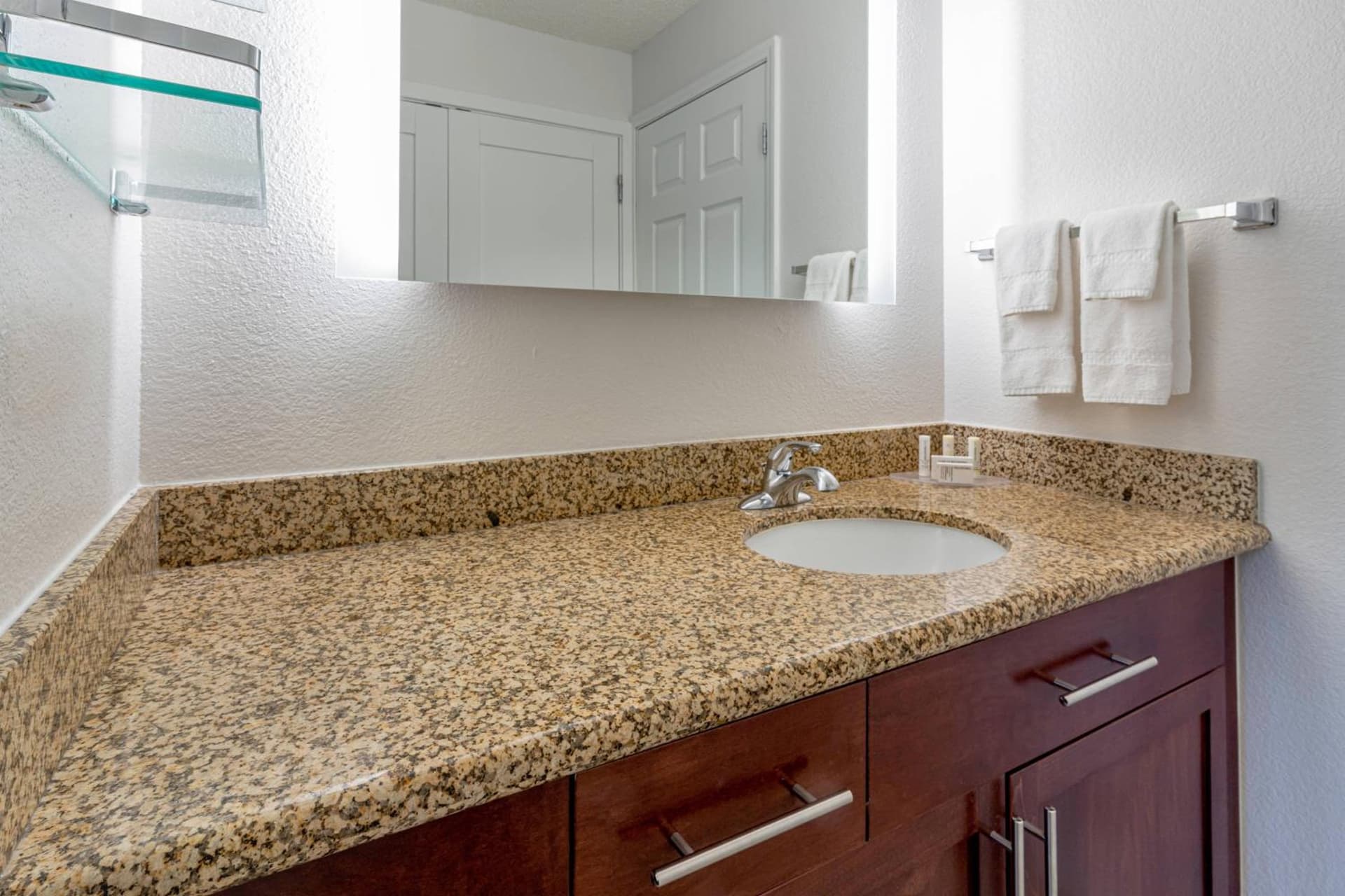 Residence Inn Sacramento Rancho Cordova gallery photo in Rancho Cordova, CA — image 17