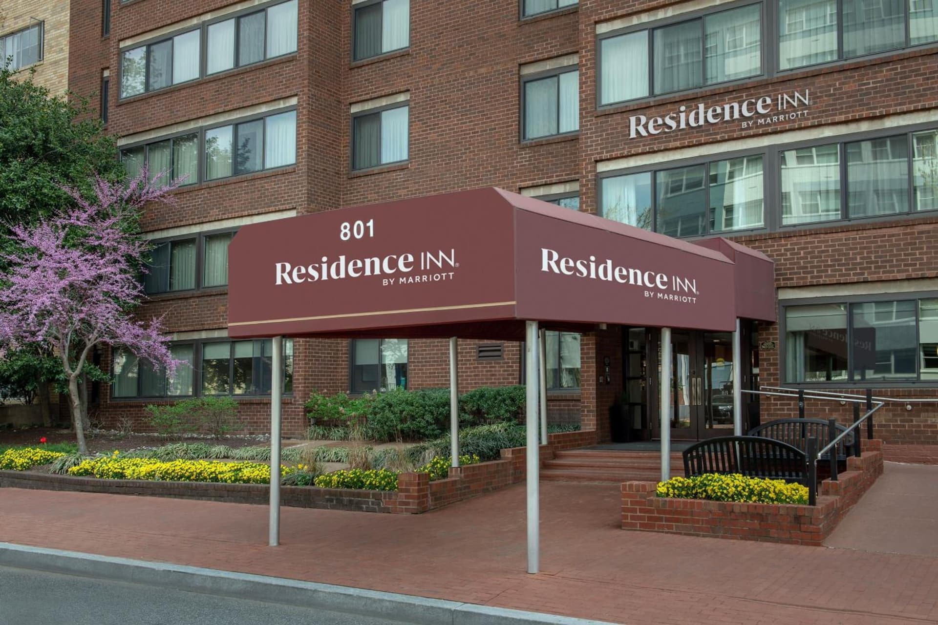 Residence Inn Washington, DC Foggy Bottom interior in Washington, DC — gallery photo 2