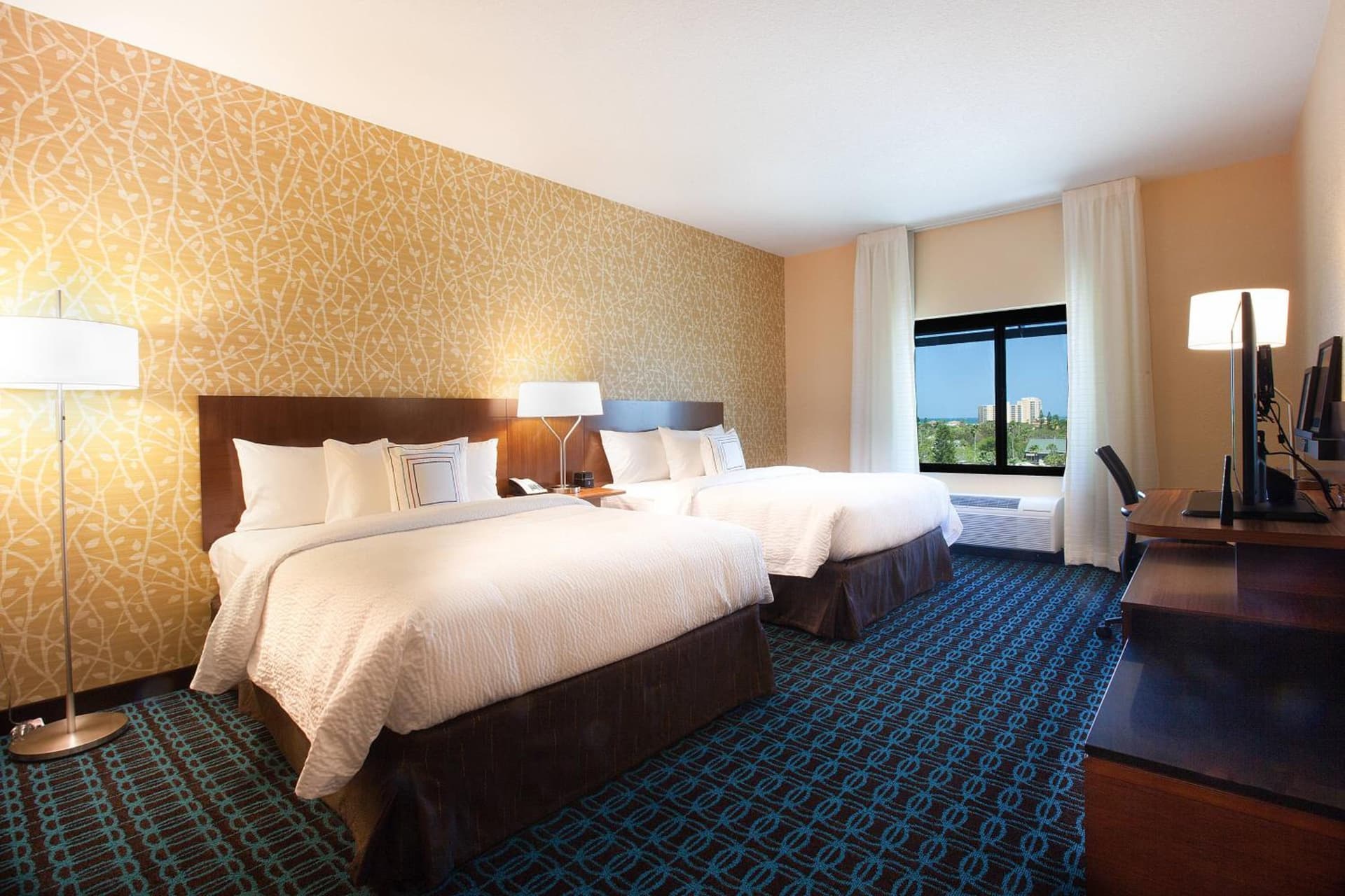 Fairfield Inn & Suites by Marriott Clearwater Beach gallery photo in Clearwater Beach, FL — image 15