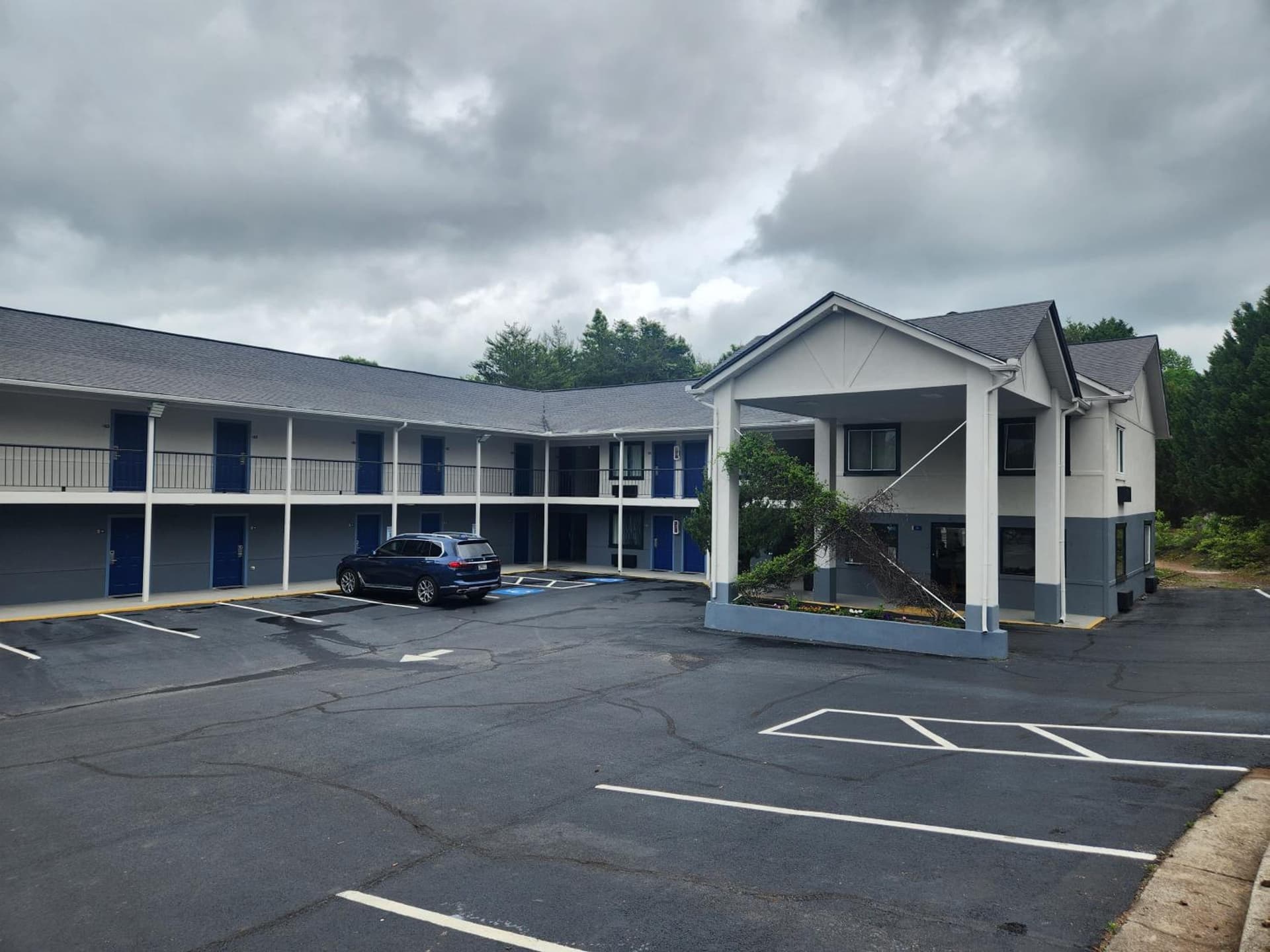 Days Inn by Wyndham Dahlonega University Area gallery photo in Dahlonega, GA — image 18