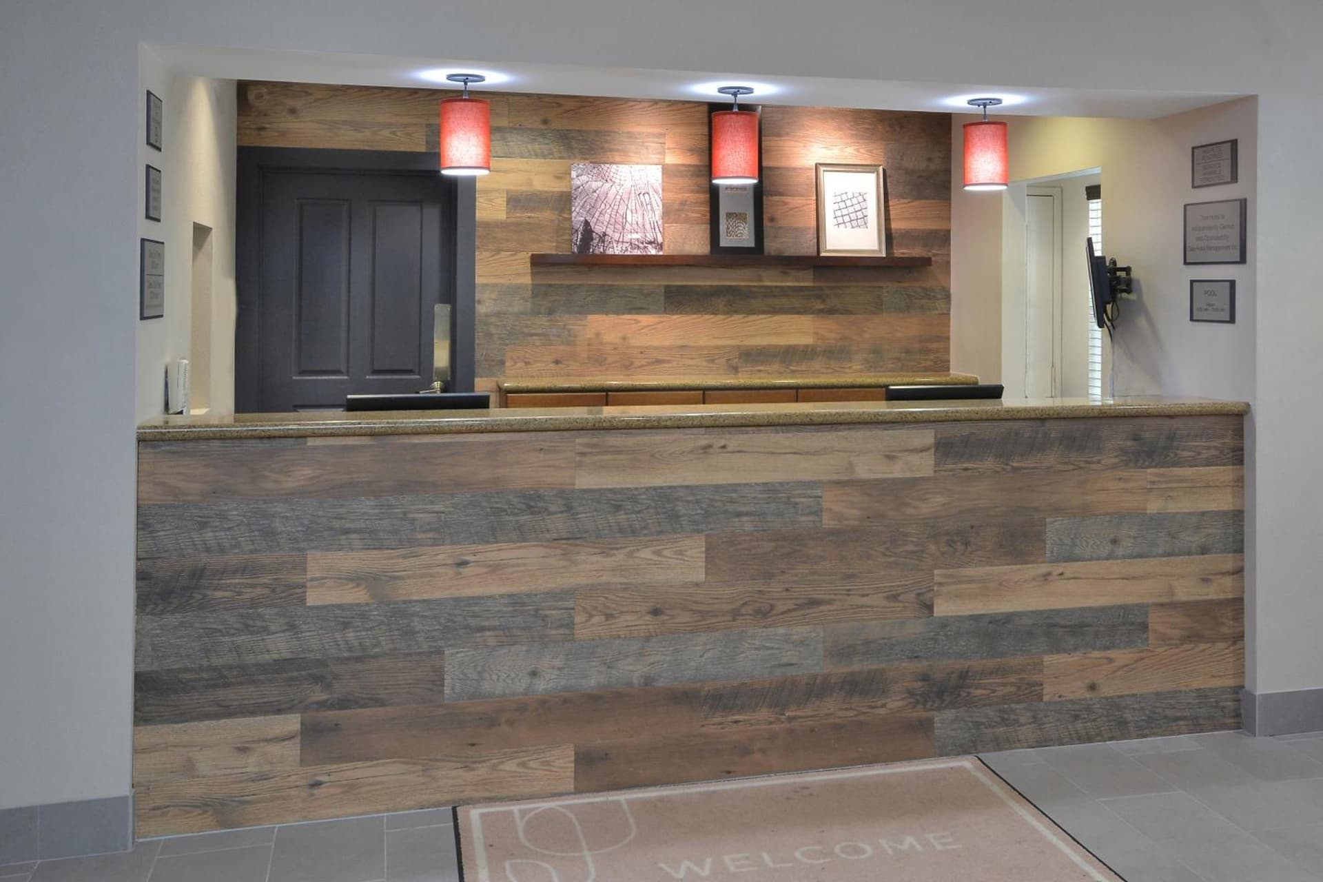 Country Inn & Suites by Radisson, Asheville West near Biltmore gallery photo in Asheville, NC — image 31