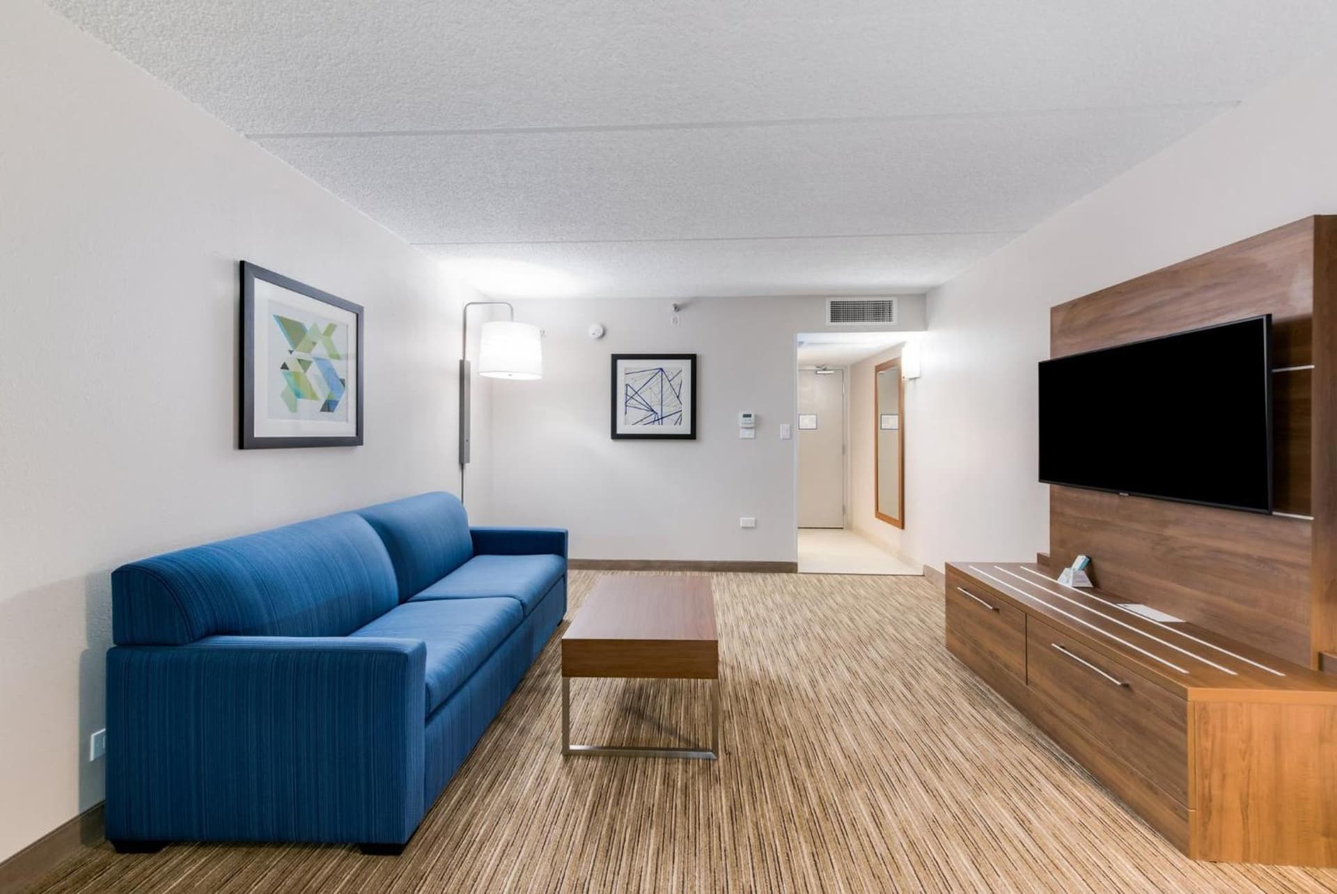Holiday Inn Express Naperville by IHG gallery photo in Naperville, IL — image 39