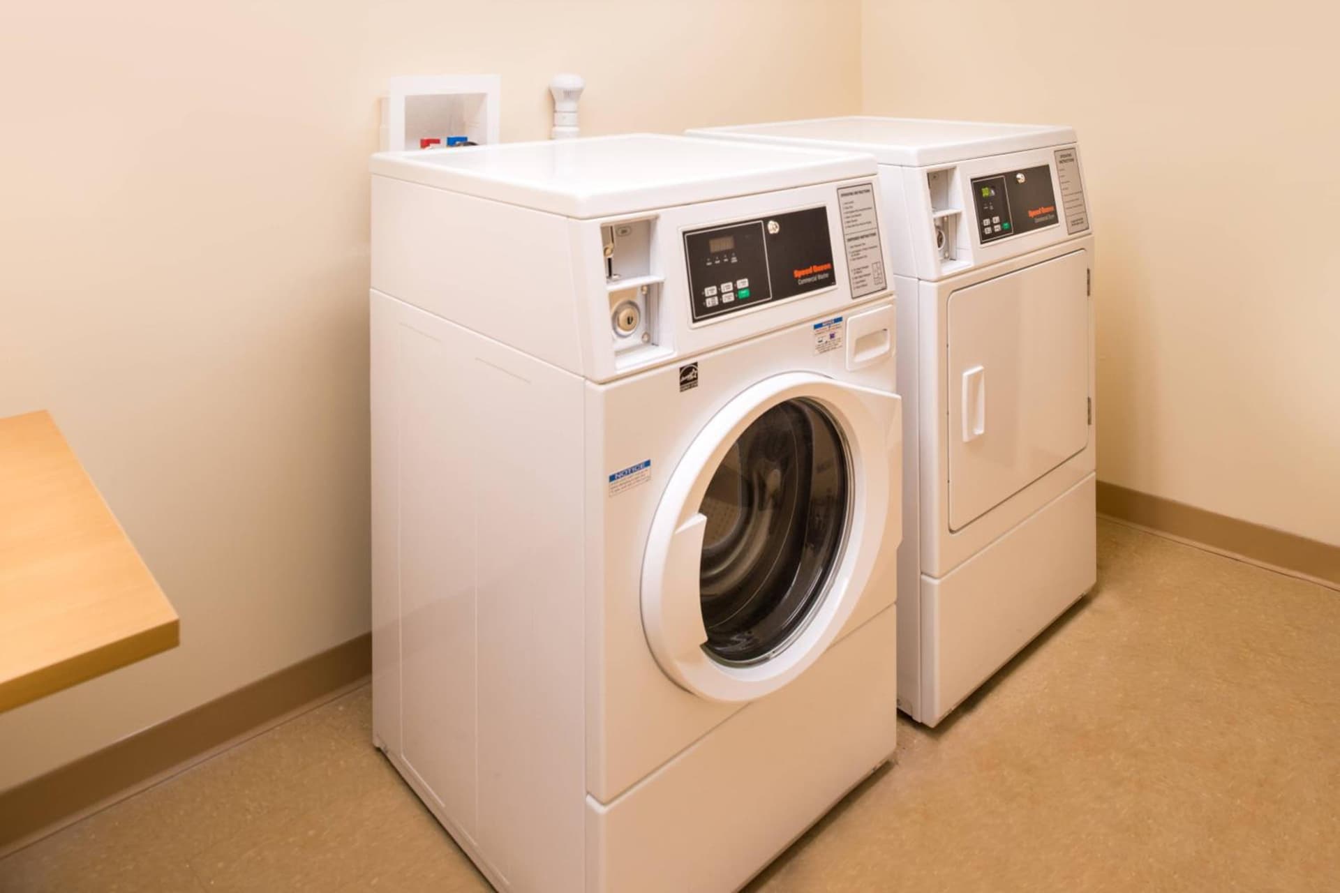 Fairfield Inn & Suites by Marriott Utica gallery photo in Utica, NY — image 23