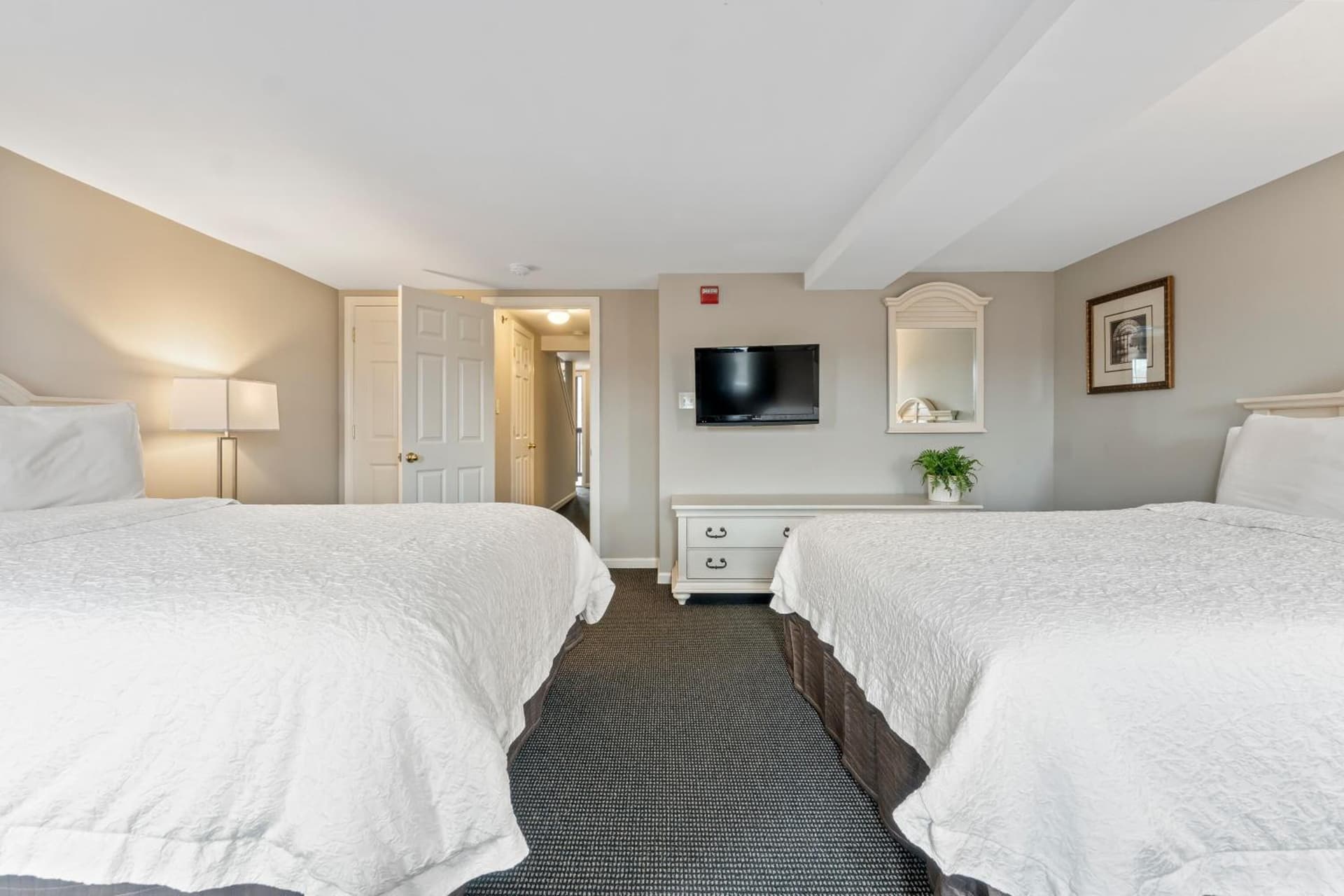 Sea Rose Suites gallery photo in Ogunquit — image 21