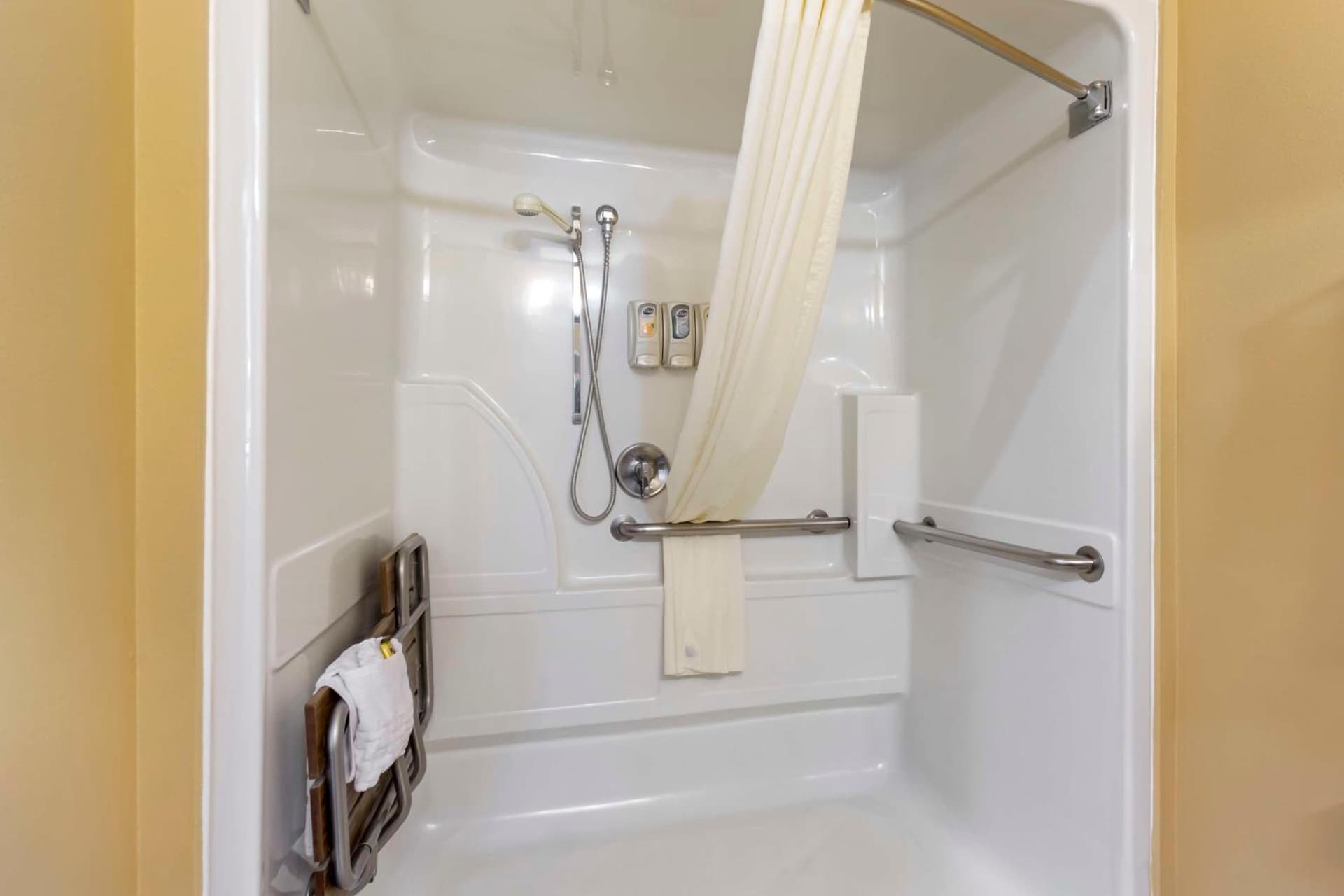 Best Western Plus The Inn at Horse Heaven gallery photo in Prosser, WA — image 13