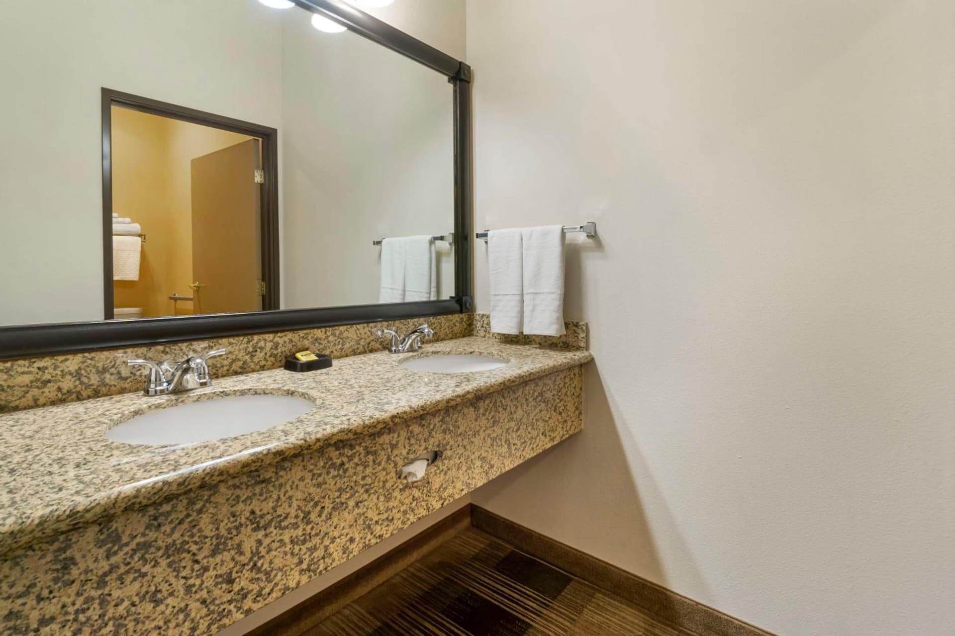 Best Western Plus The Inn at Horse Heaven gallery photo in Prosser, WA — image 34