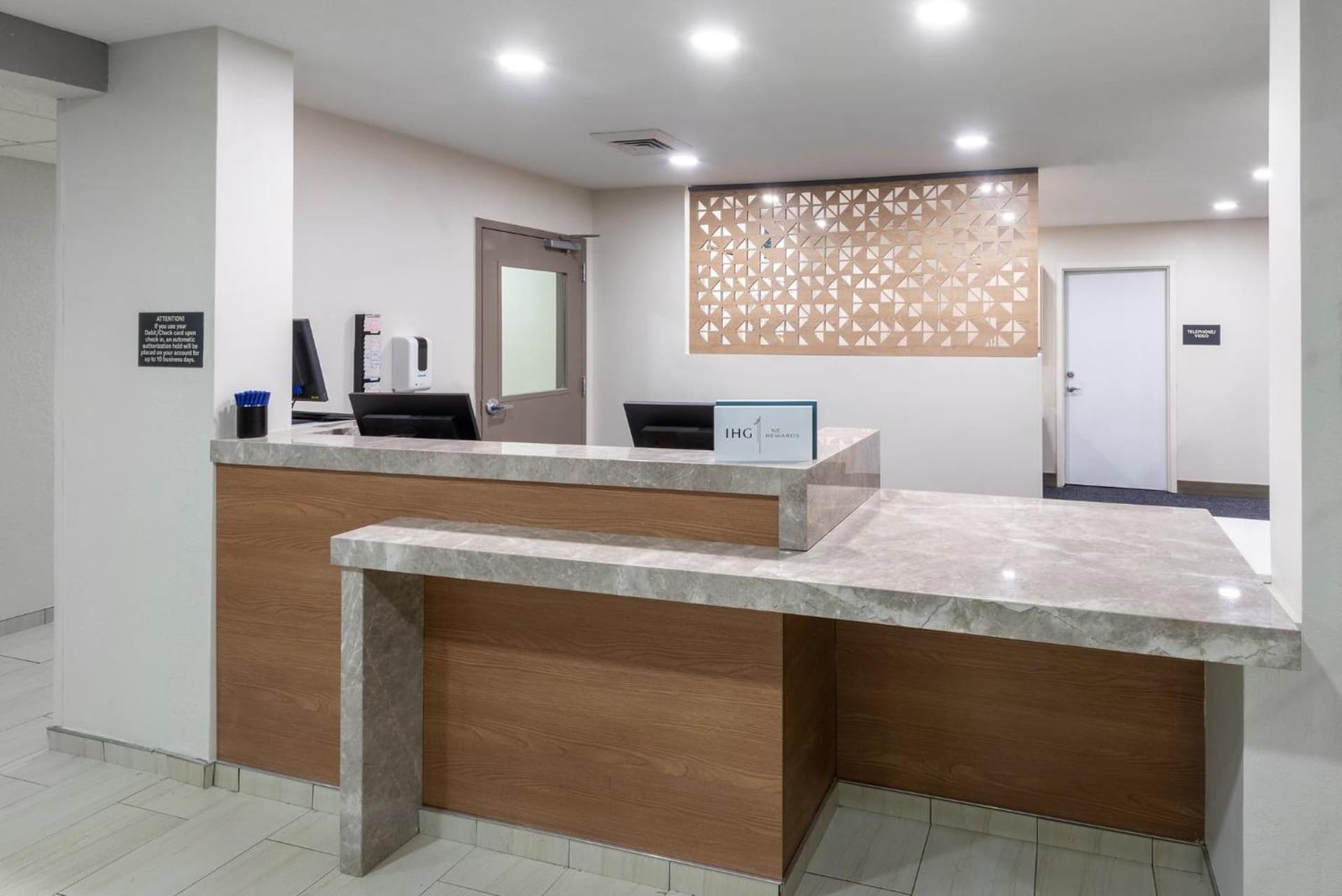Candlewood Suites Chesapeake-Suffolk by IHG gallery photo in Chesapeake, VA — image 4