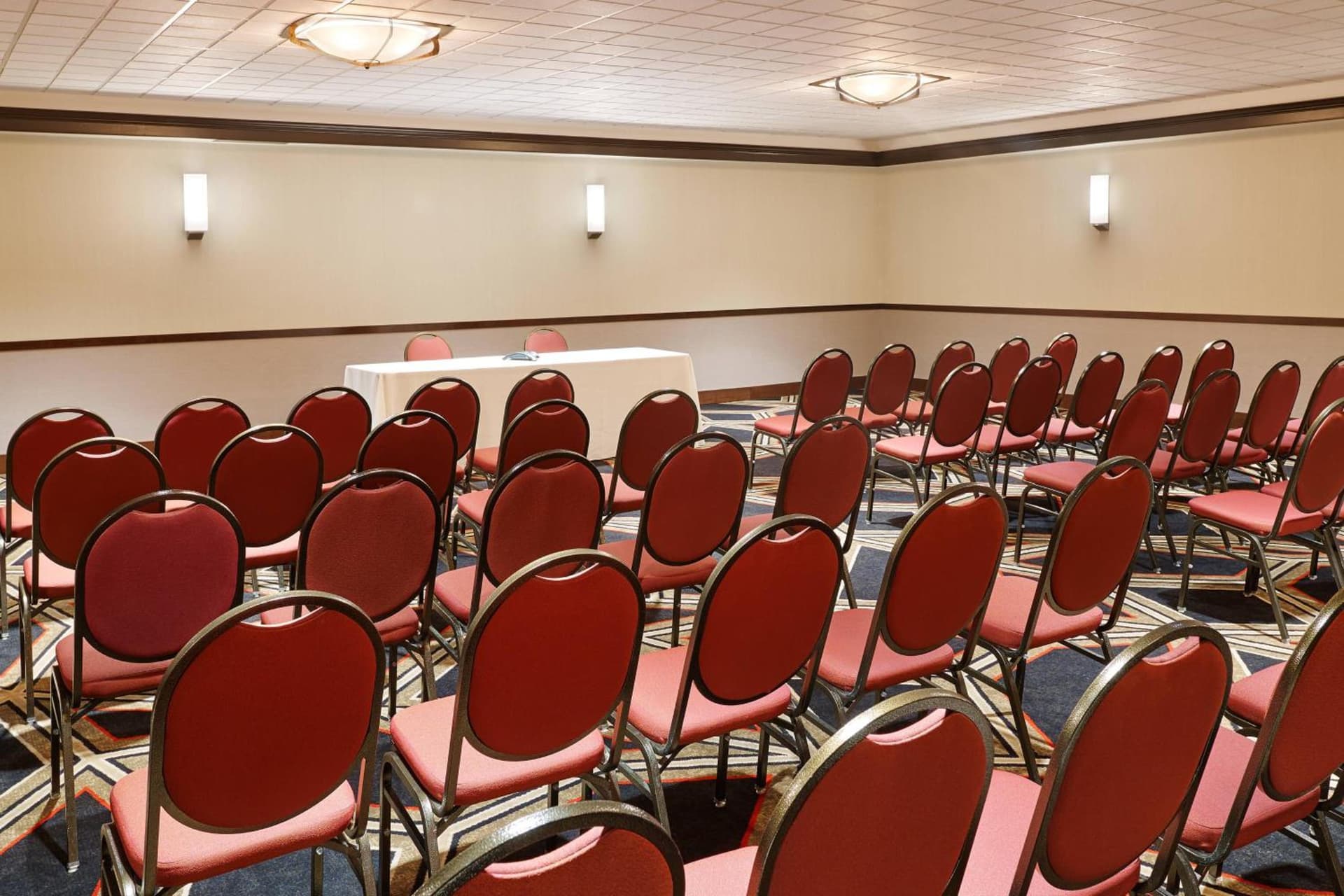 Four Points by Sheraton Bellingham Hotel & Conference Center gallery photo in Bellingham, WA — image 12