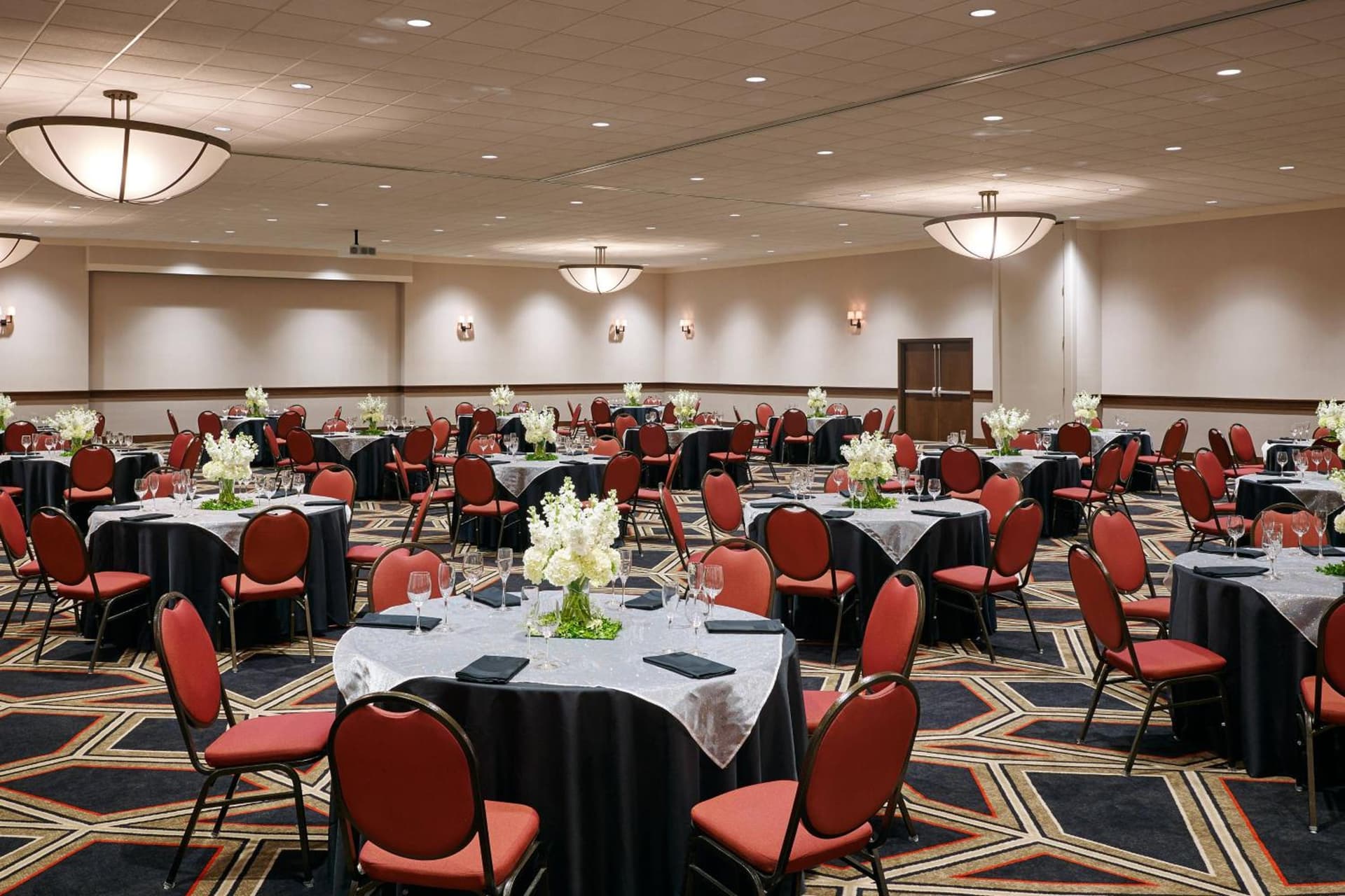 Four Points by Sheraton Bellingham Hotel & Conference Center gallery photo in Bellingham, WA — image 28