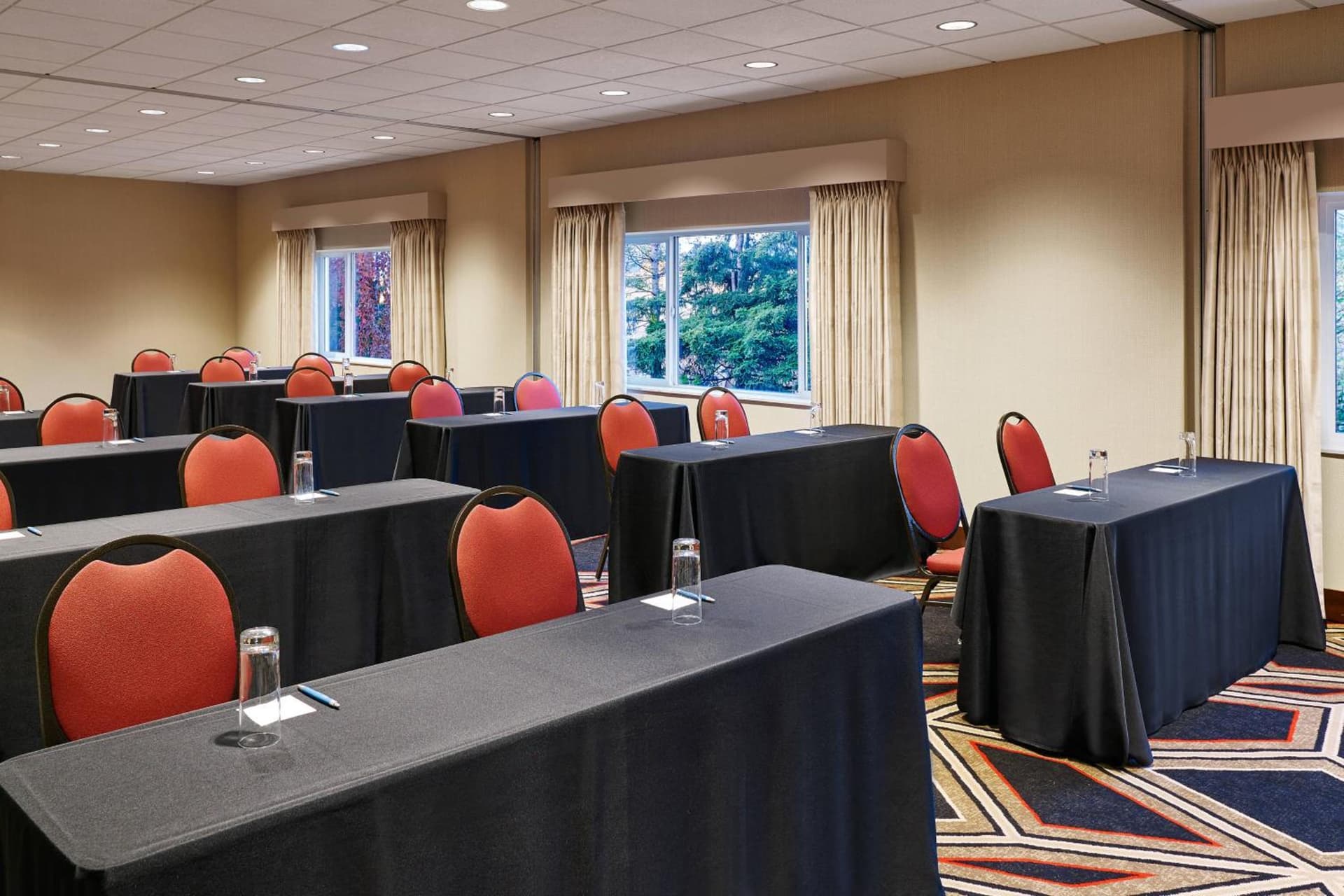 Four Points by Sheraton Bellingham Hotel & Conference Center gallery photo in Bellingham, WA — image 14
